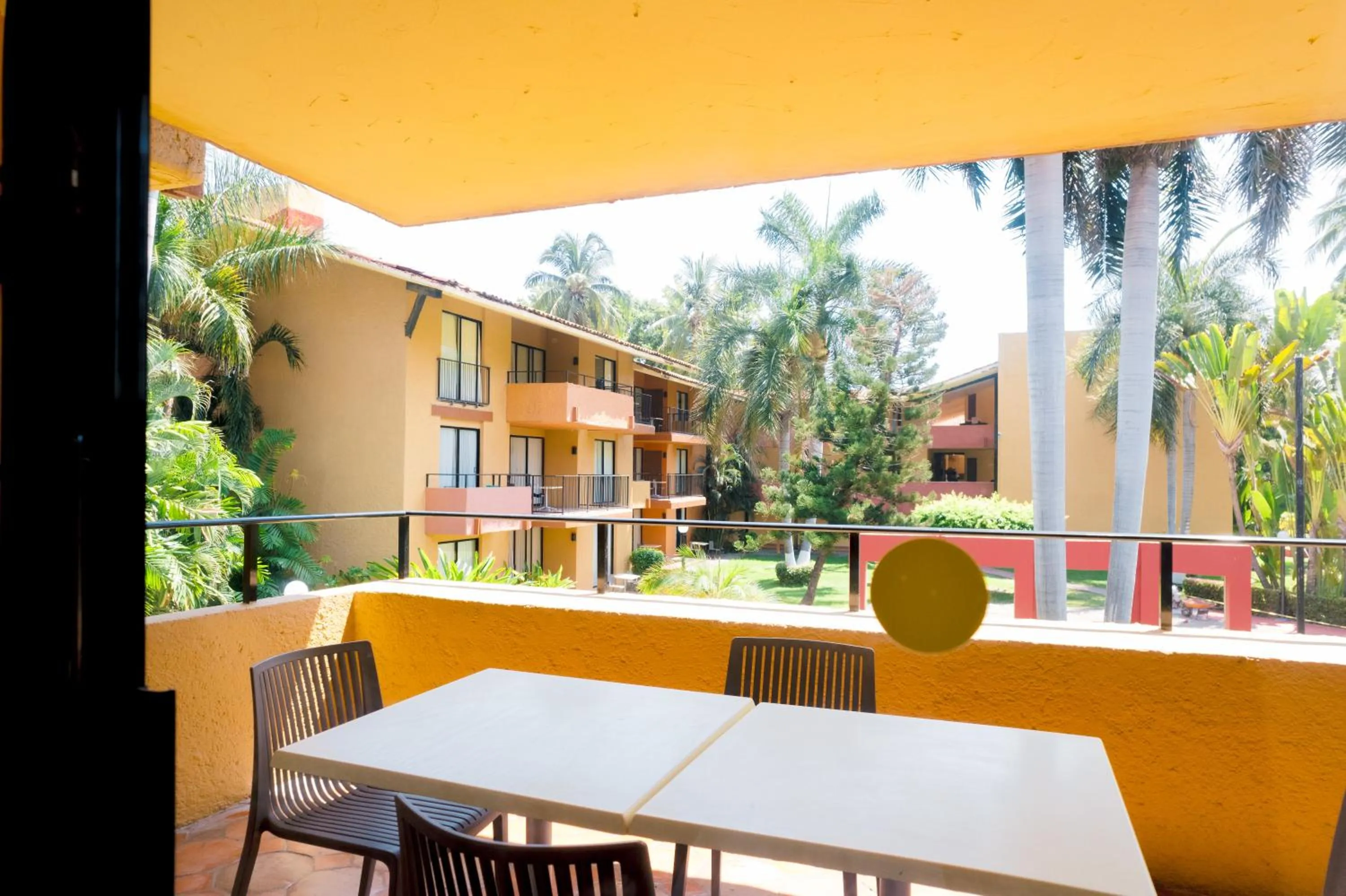 Balcony/Terrace in Holiday Inn Resort Ixtapa All-Inclusive by IHG