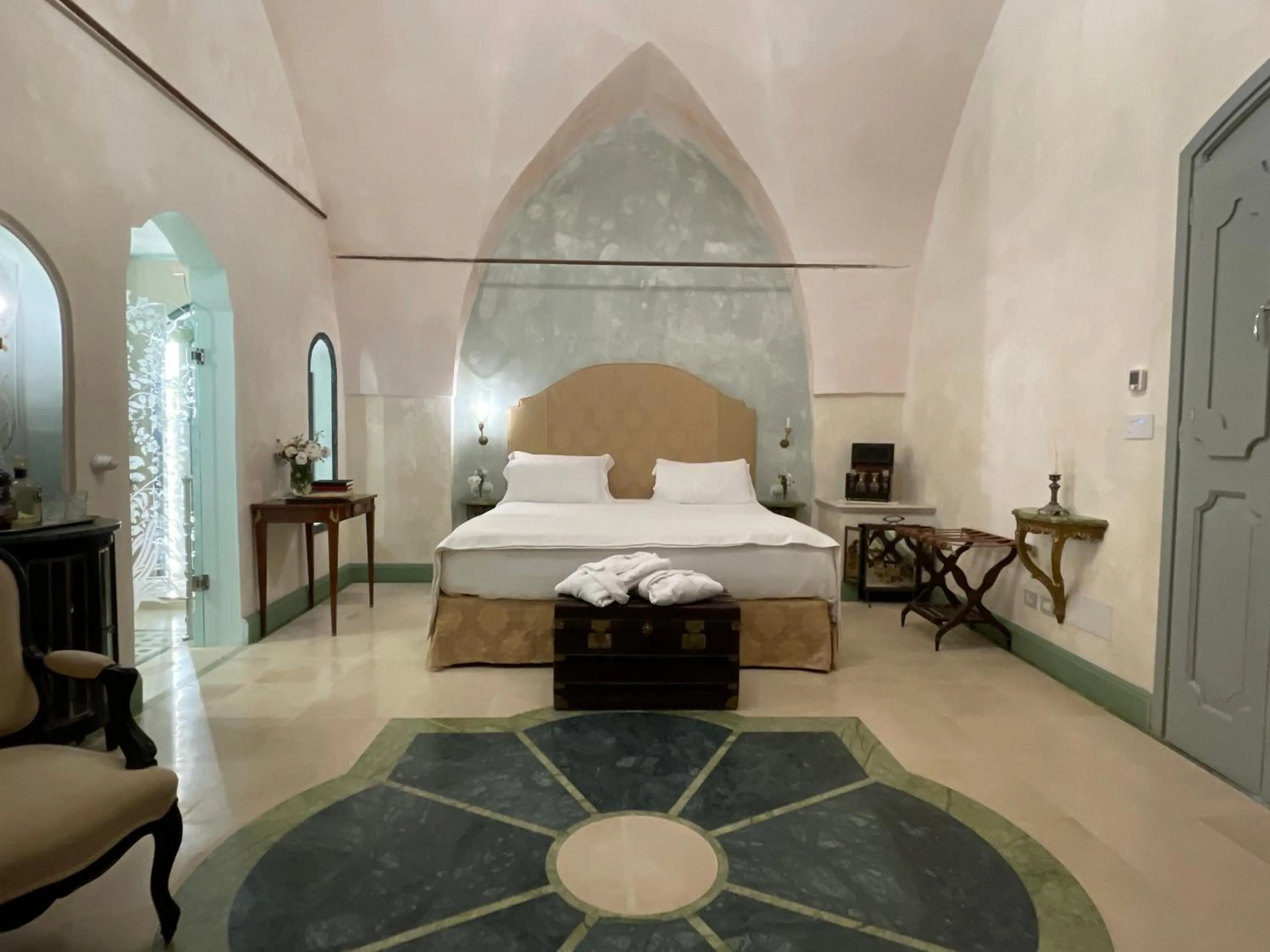 Photo of the whole room, Bed in Tenuta Mosè Charming House&Relais Gallipoli