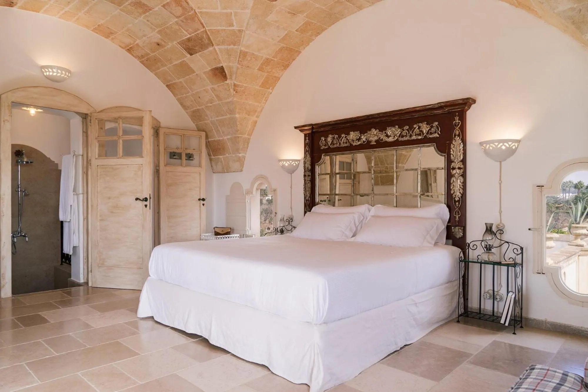 Photo of the whole room, Bed in Tenuta Mosè Charming House&Relais Gallipoli