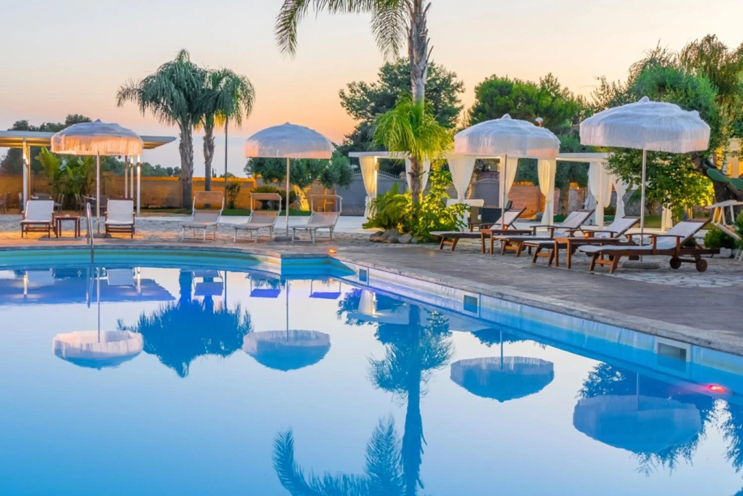 Swimming pool in Resort Villa Hermosa