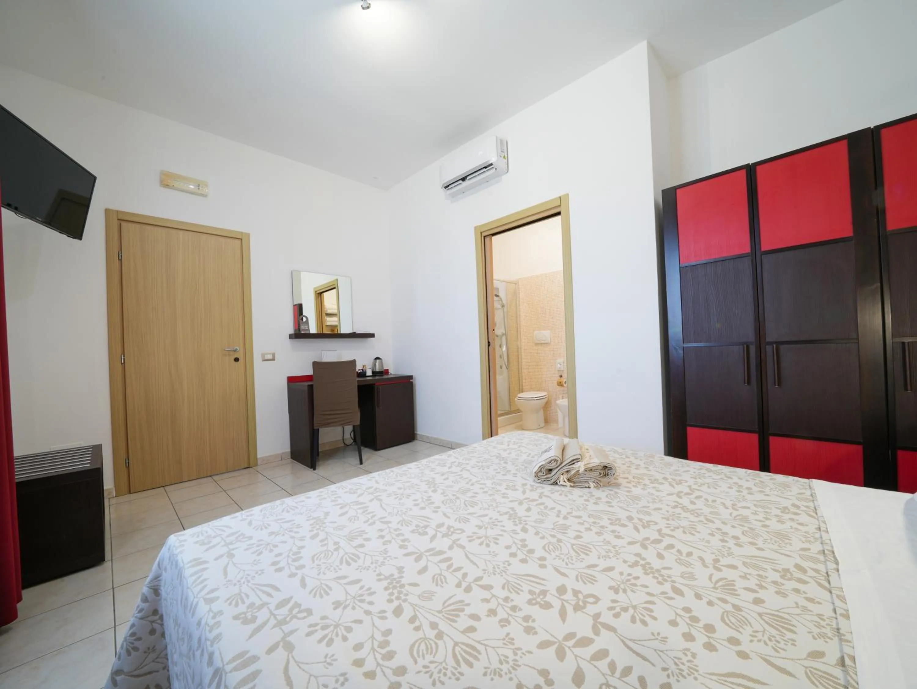 Bed in Resort Villa Hermosa