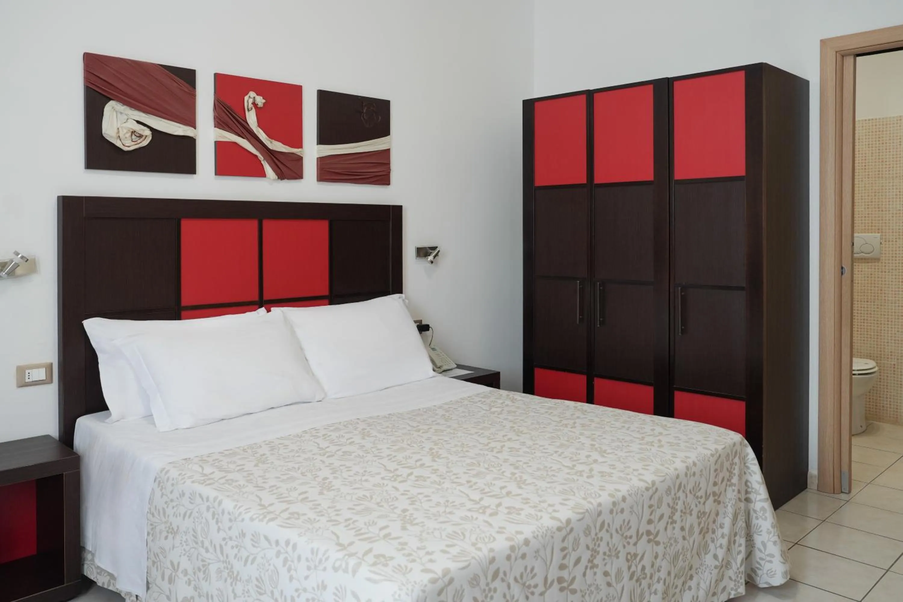 Bed in Resort Villa Hermosa