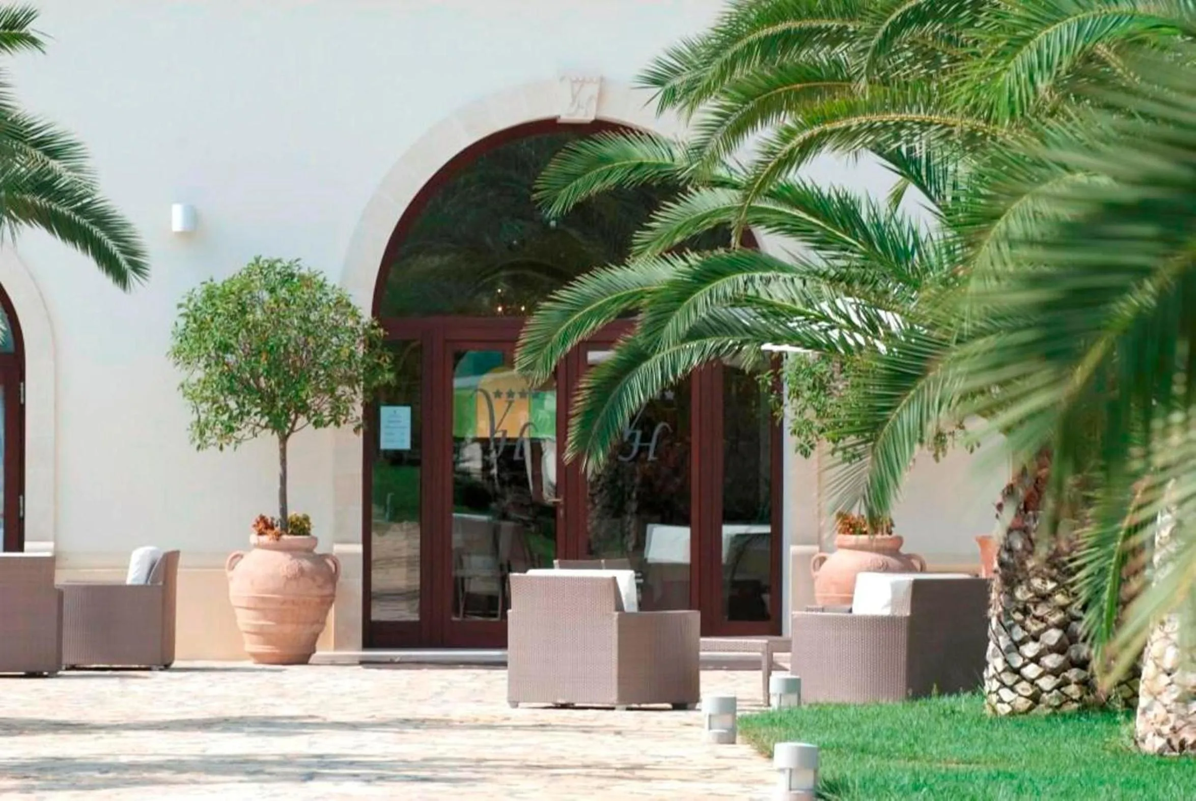Facade/entrance in Resort Villa Hermosa