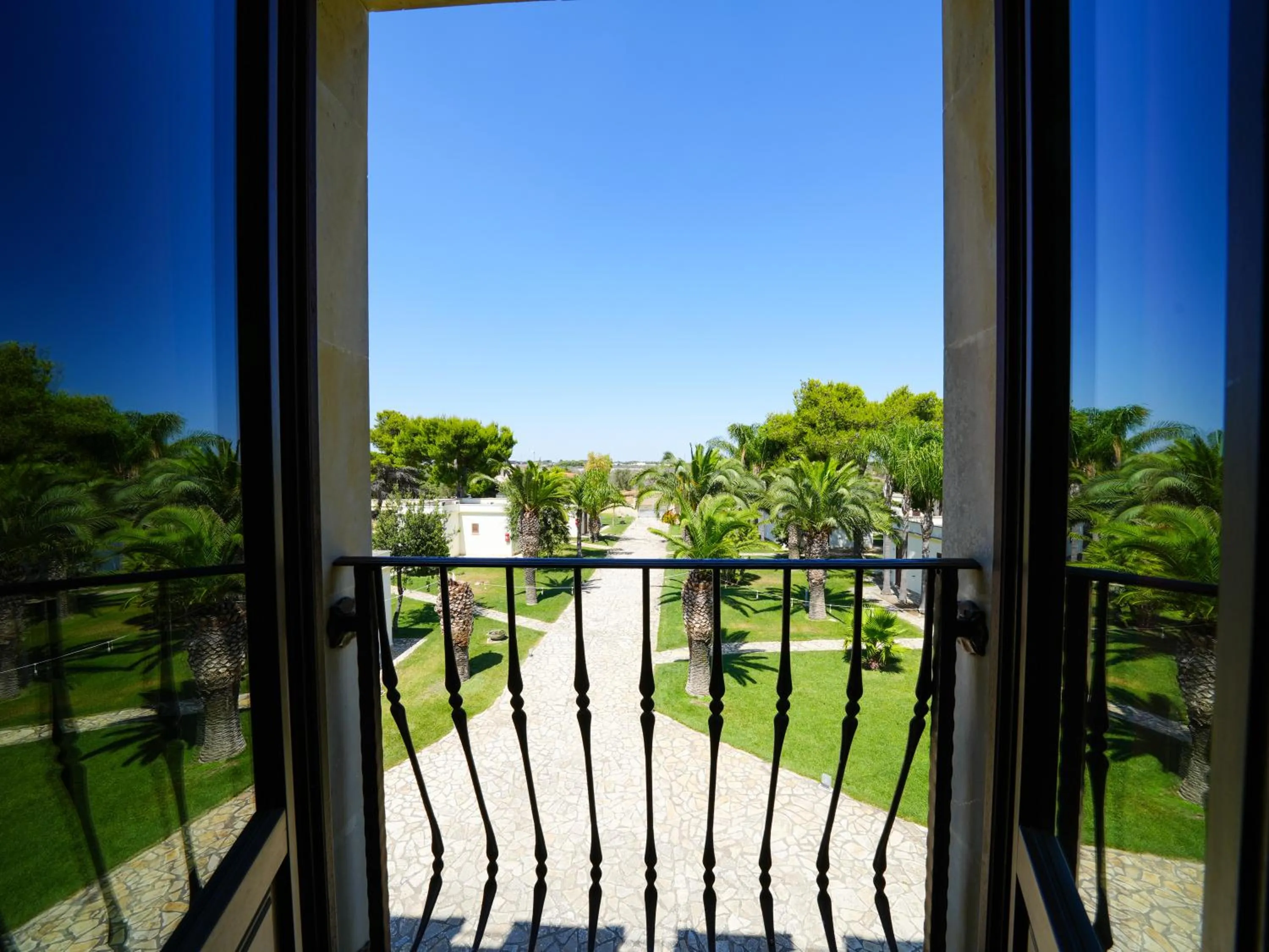 Spring in Resort Villa Hermosa