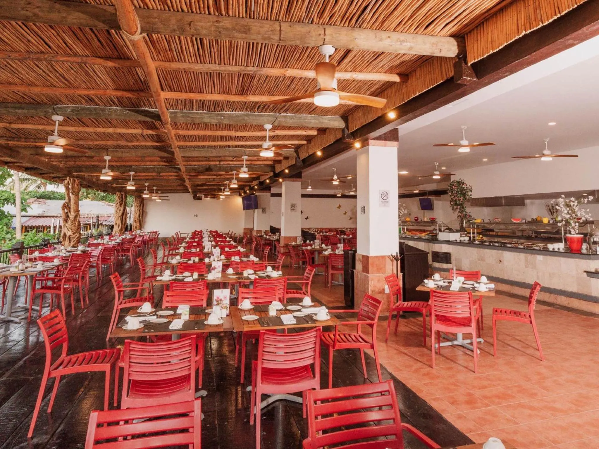 Restaurant/places to eat in HS HOTSSON Hotel Acapulco