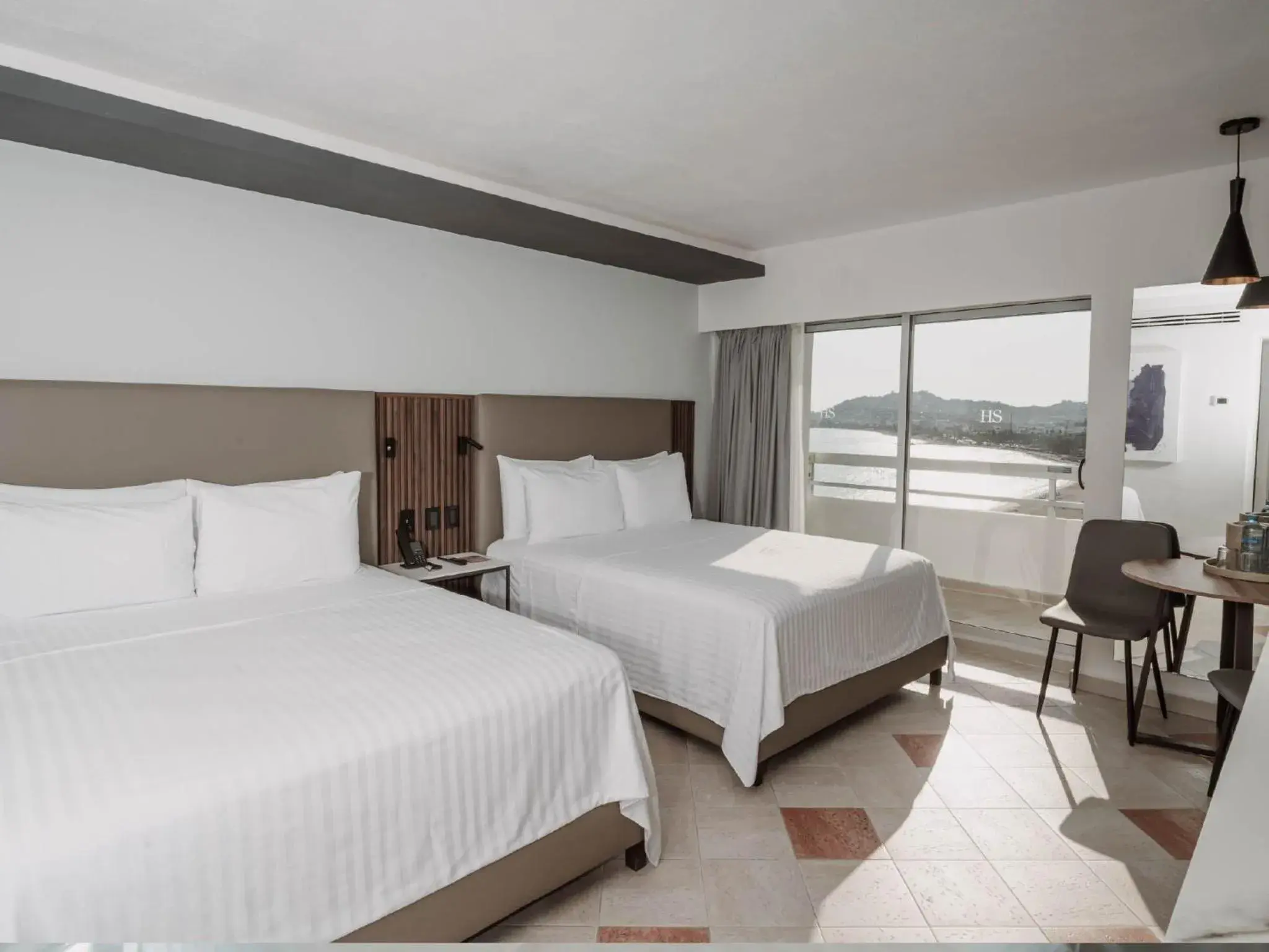 Double Room with Two Double Beds - Disability Access in HS HOTSSON Hotel Acapulco Double Room with Two Double Beds - Disability Access in HS HOTSSON Hotel Acapulco