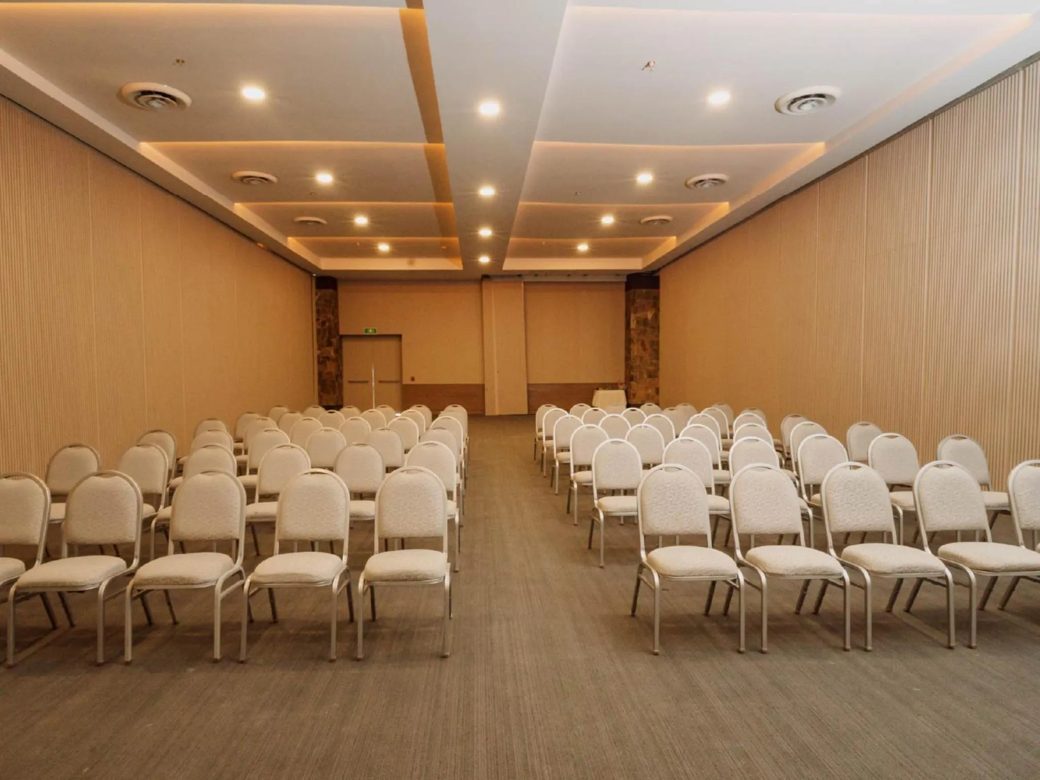 Living room in HS HOTSSON Hotel Acapulco