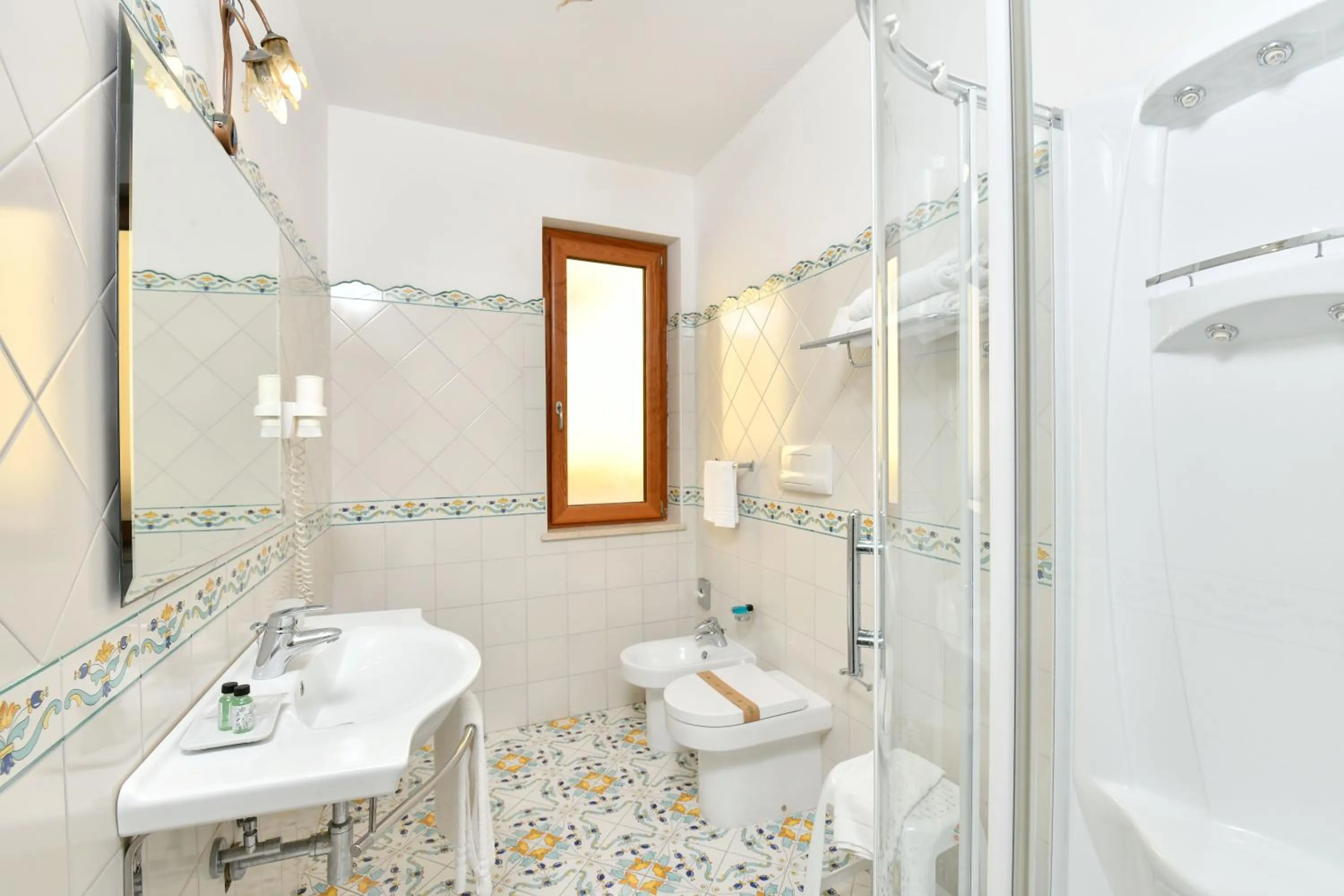Bathroom in Hotel Villa Sirio