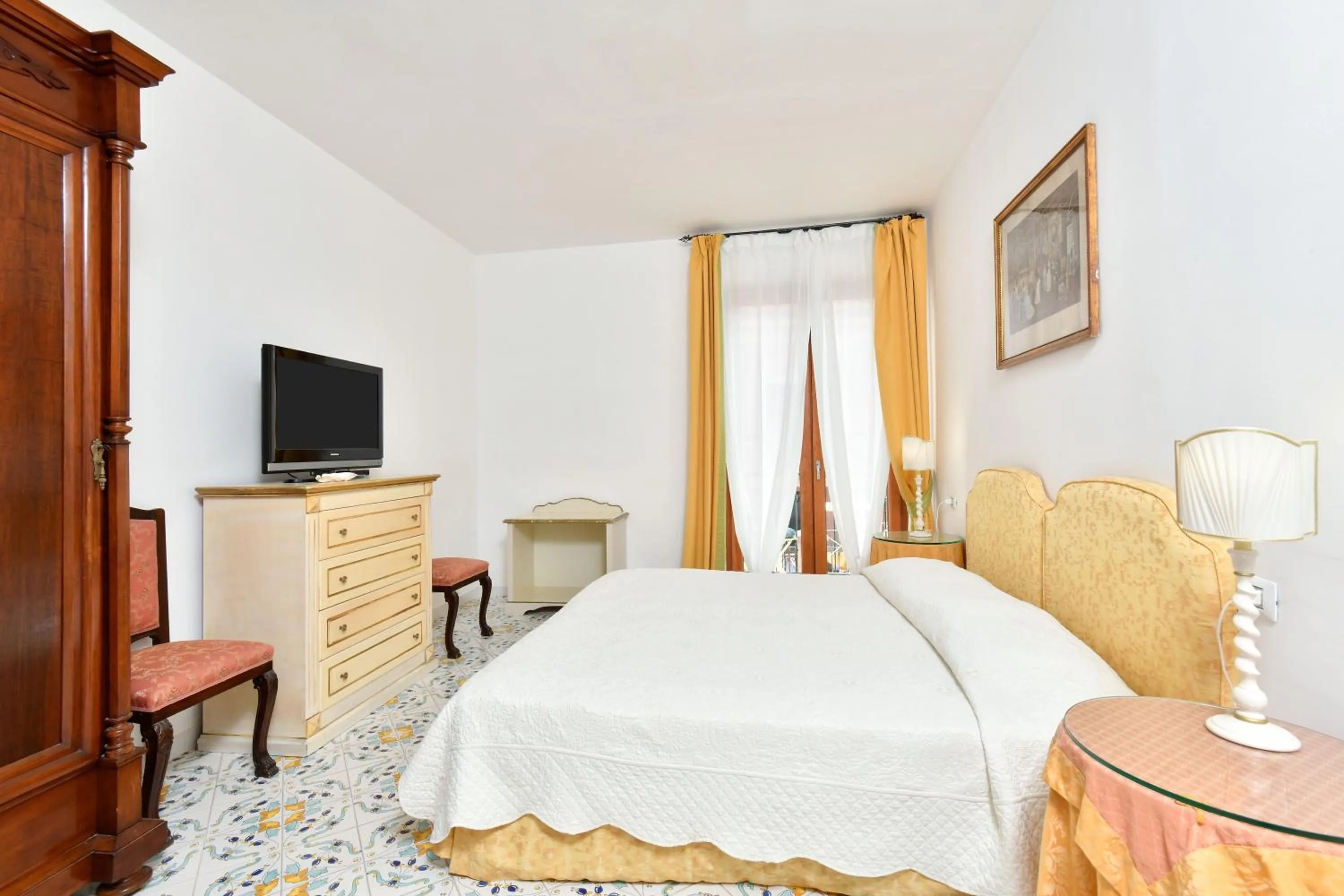 Bedroom, Bed in Hotel Villa Sirio