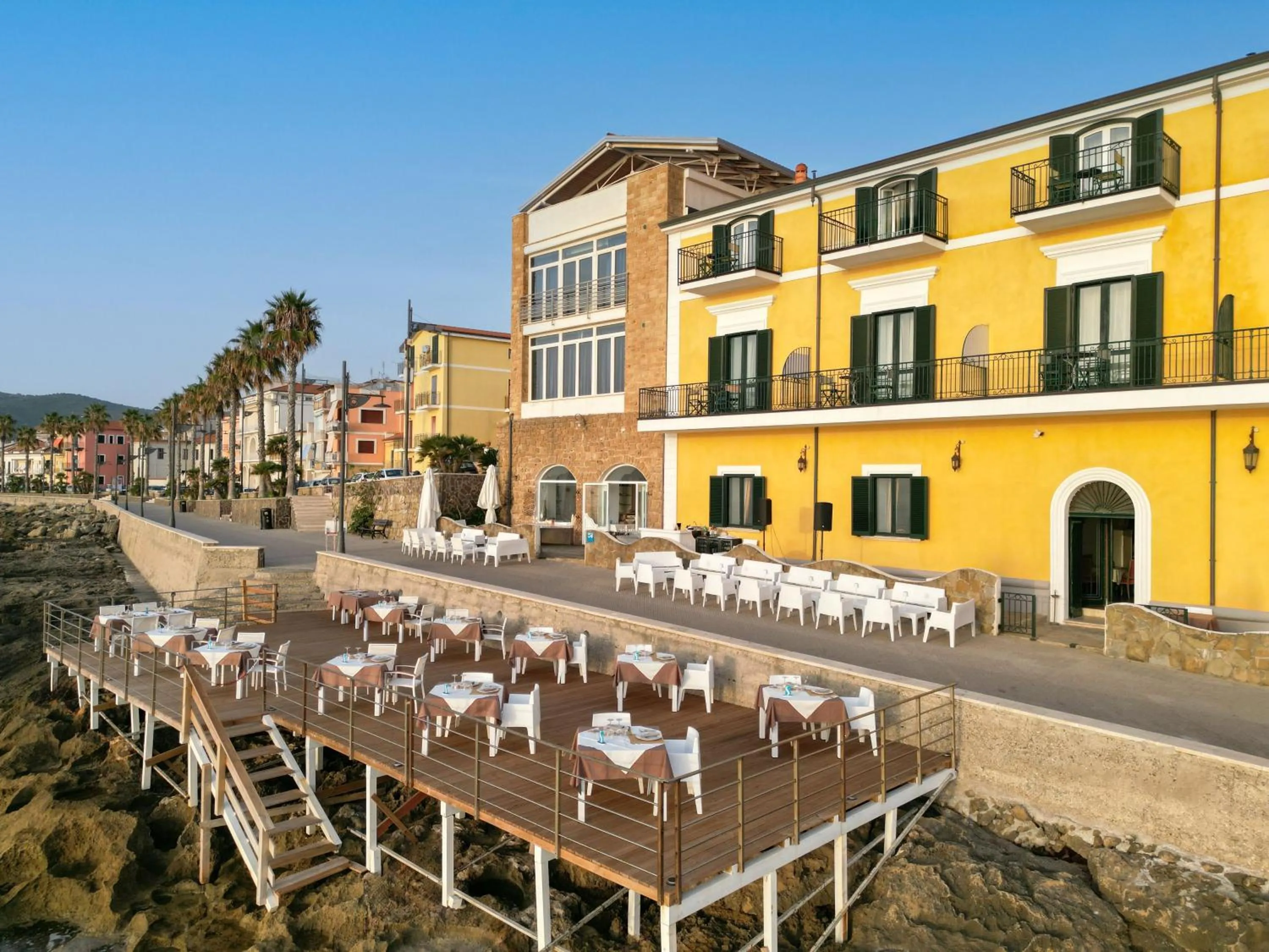 Property building in Hotel Villa Sirio
