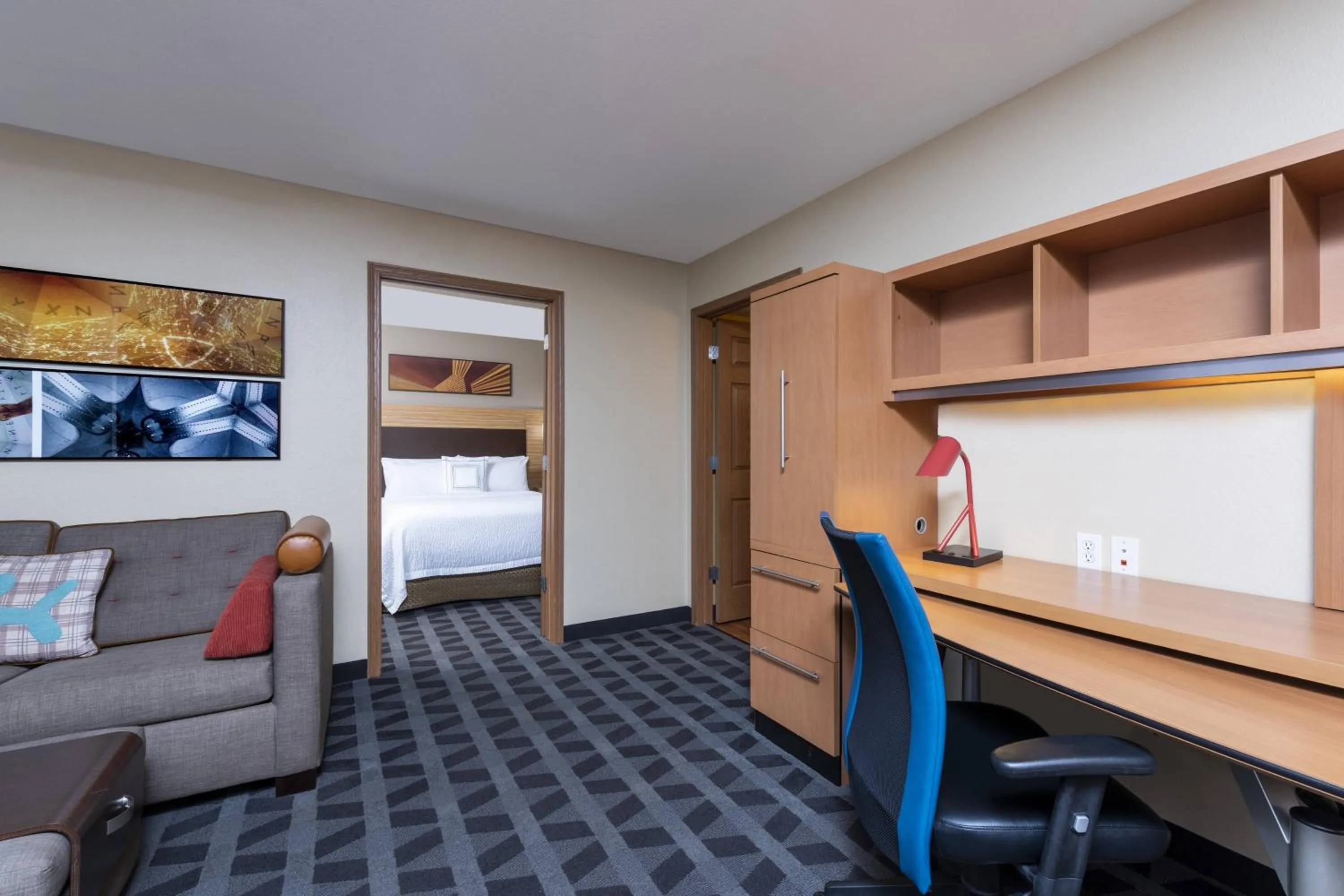 Bedroom, Bed in TownePlace Suites by Marriott East Lansing