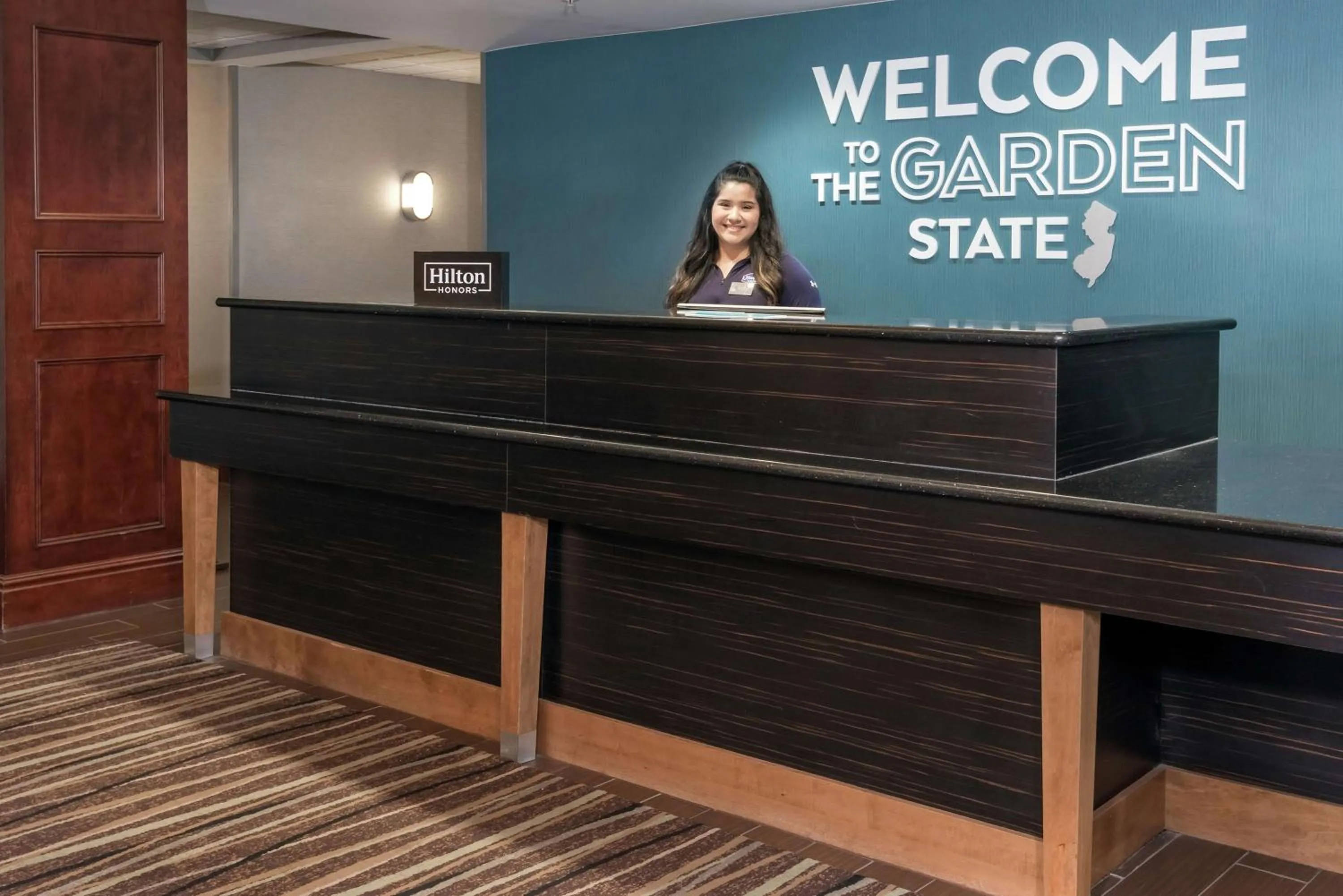 Lobby or reception in Hampton Inn South Plainfield-Piscataway