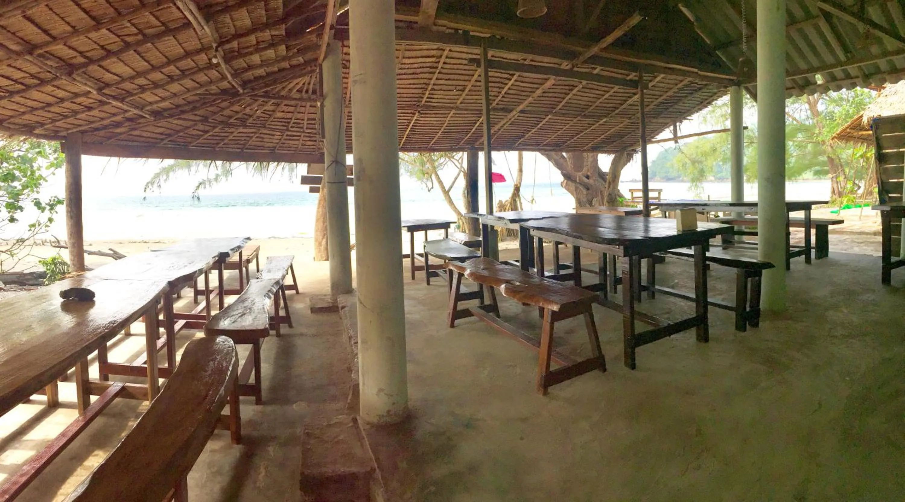 Area and facilities in La Ong Lay