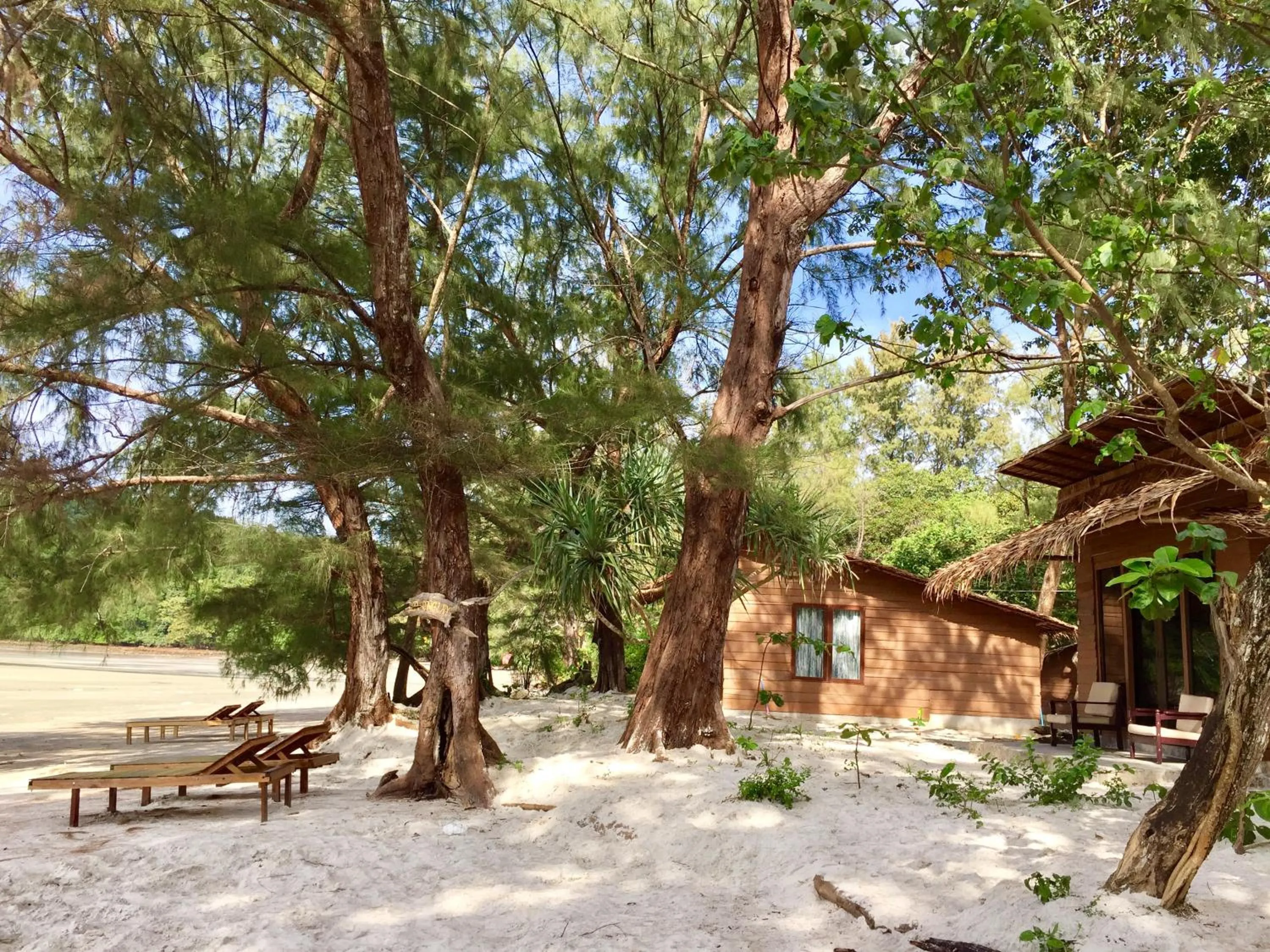 Property building in La Ong Lay