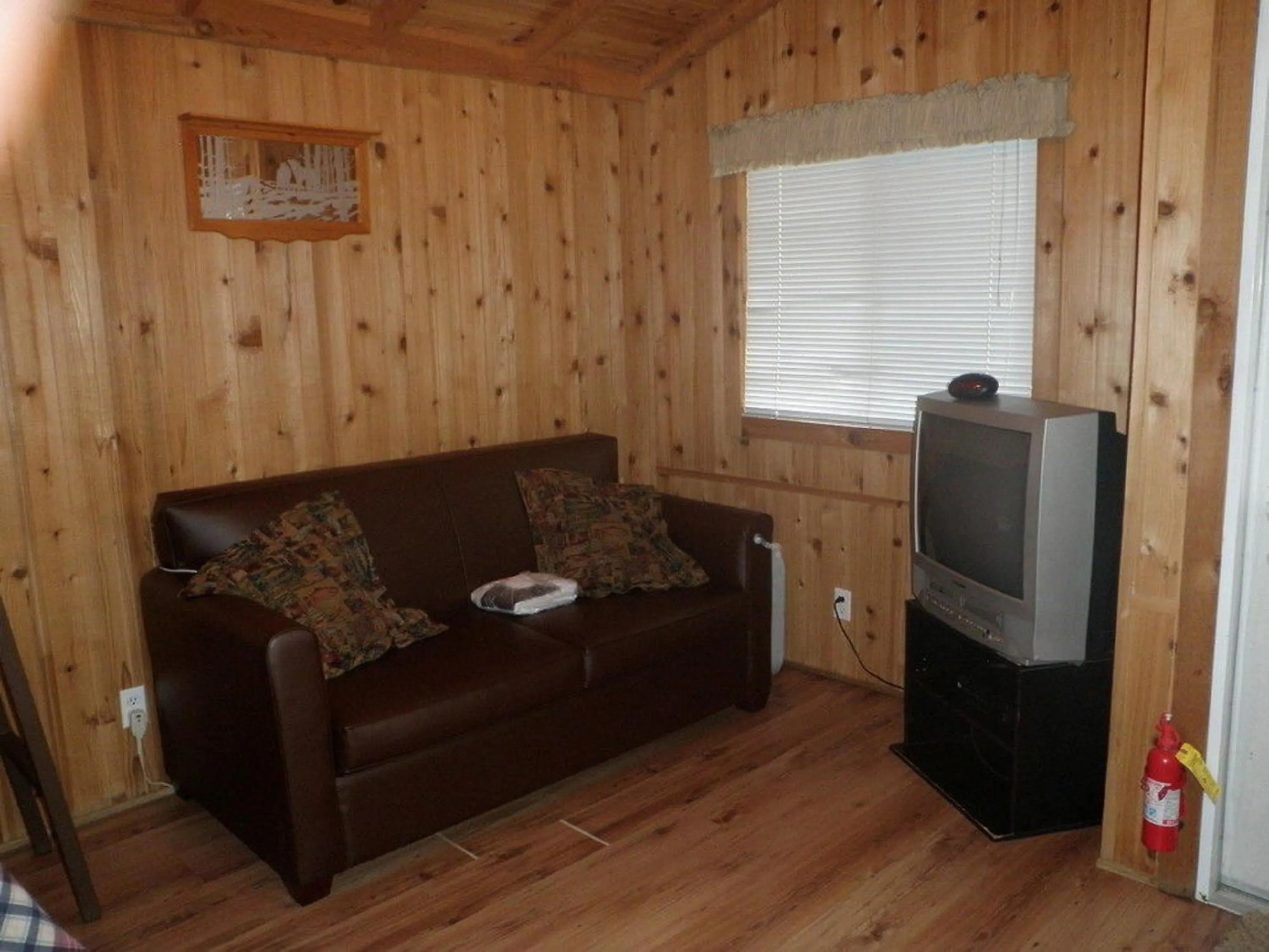Living room in Seaside Camping Resort Studio Cabin 3