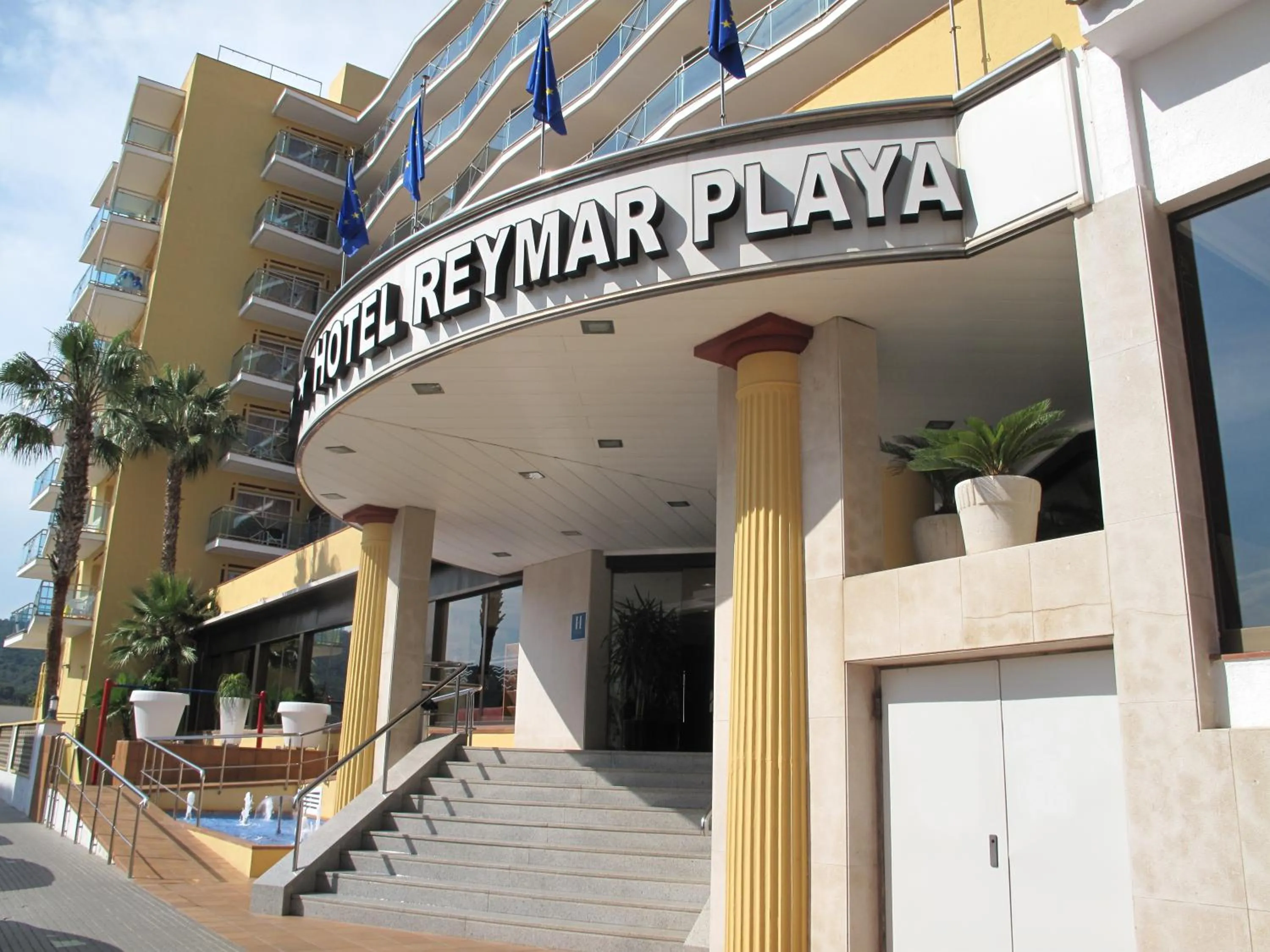 Facade/entrance in Hotel Reymar Playa