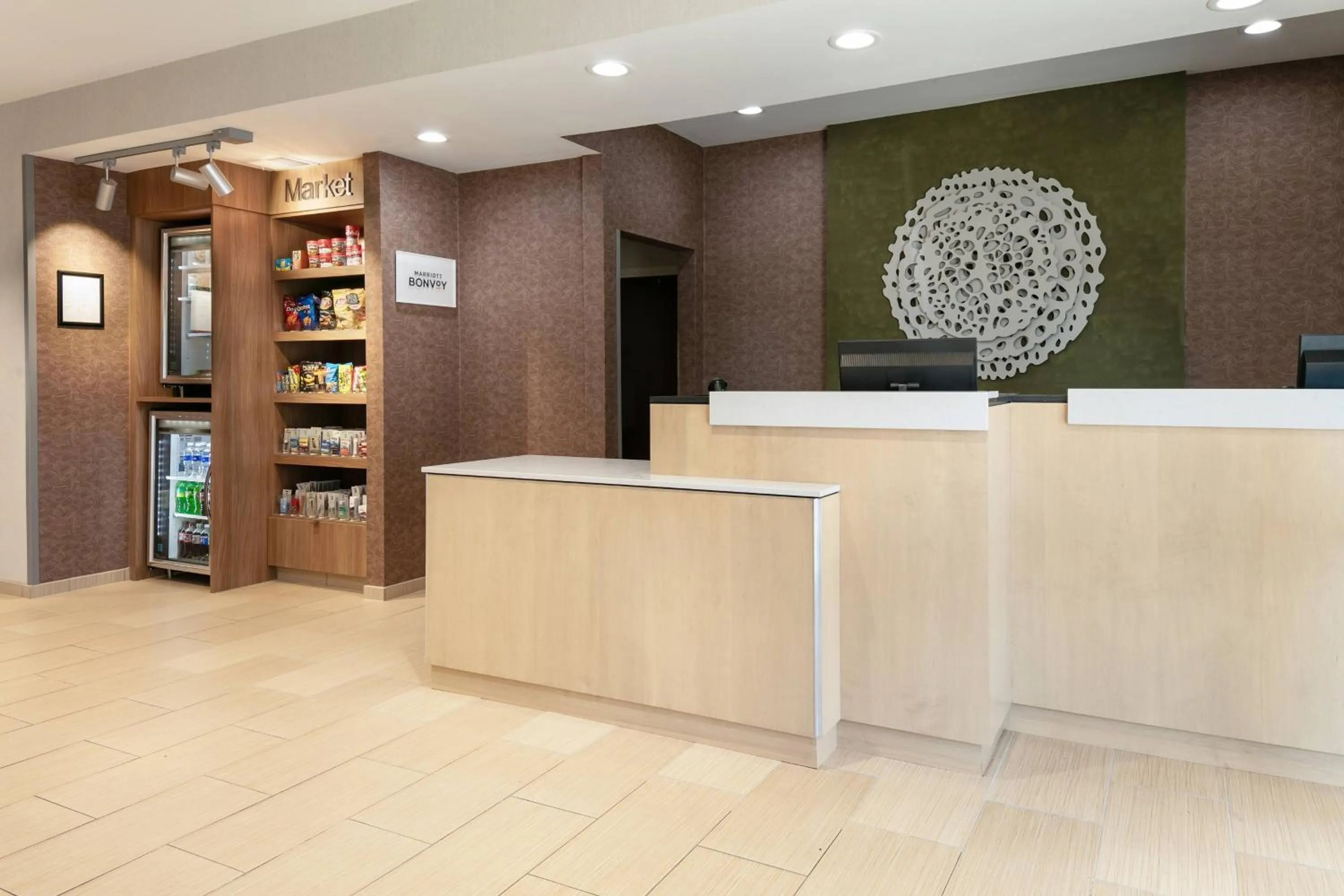 Lobby or reception in Fairfield Inn & Suites by Marriott Tulsa Central