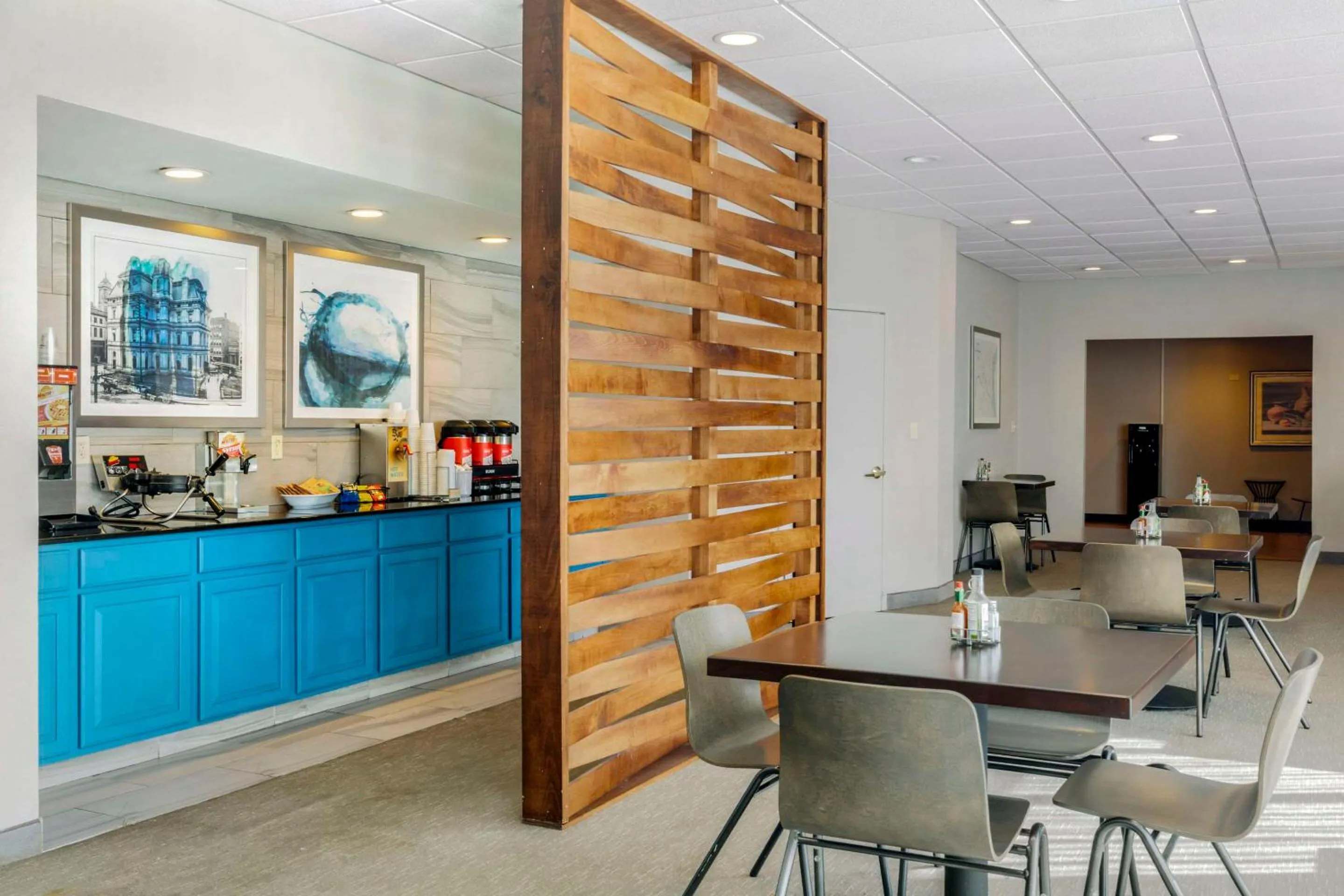 Breakfast in The Capitol Hotel