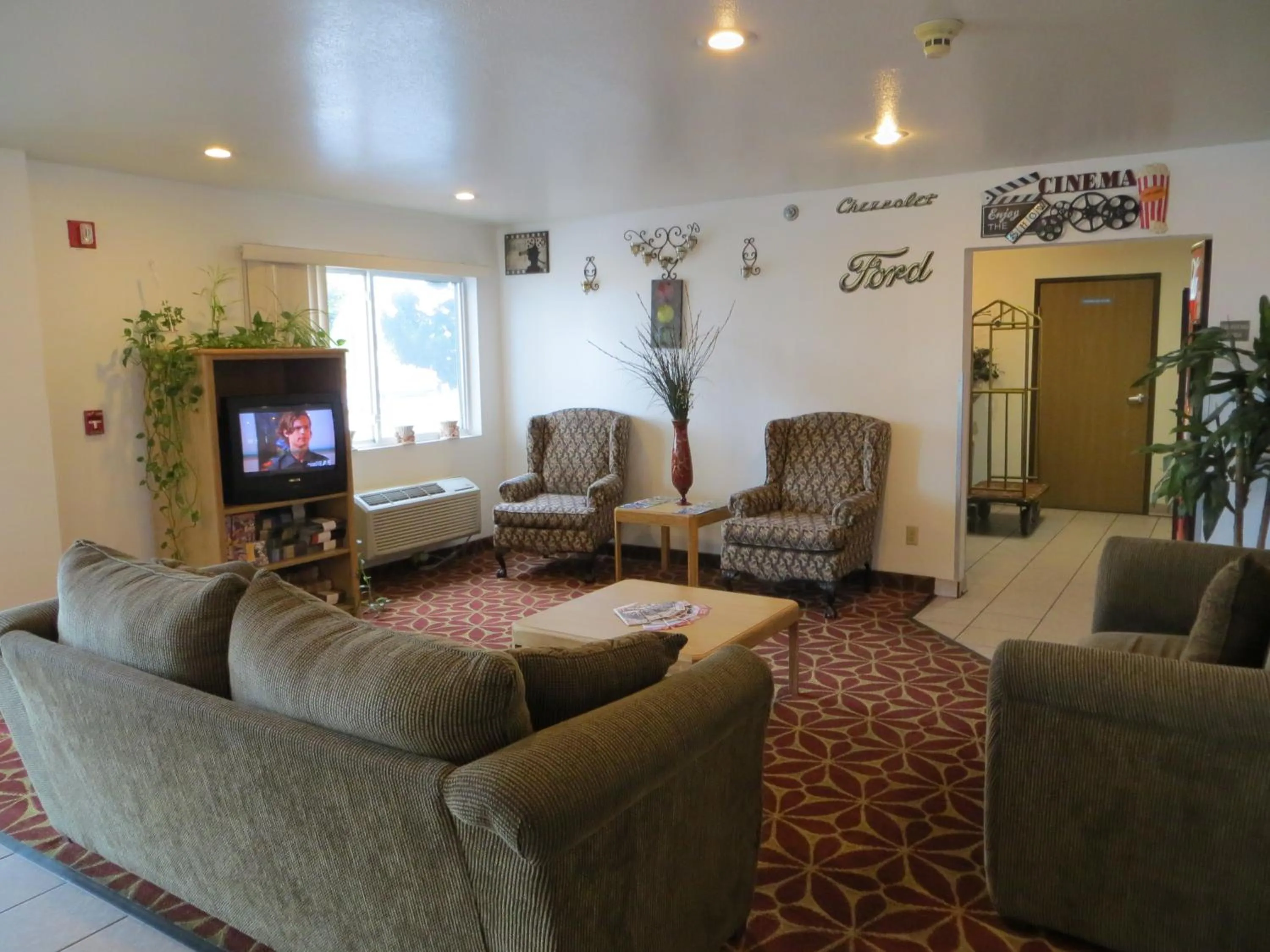 Lobby or reception in Super 8 by Wyndham Austin North/University Area