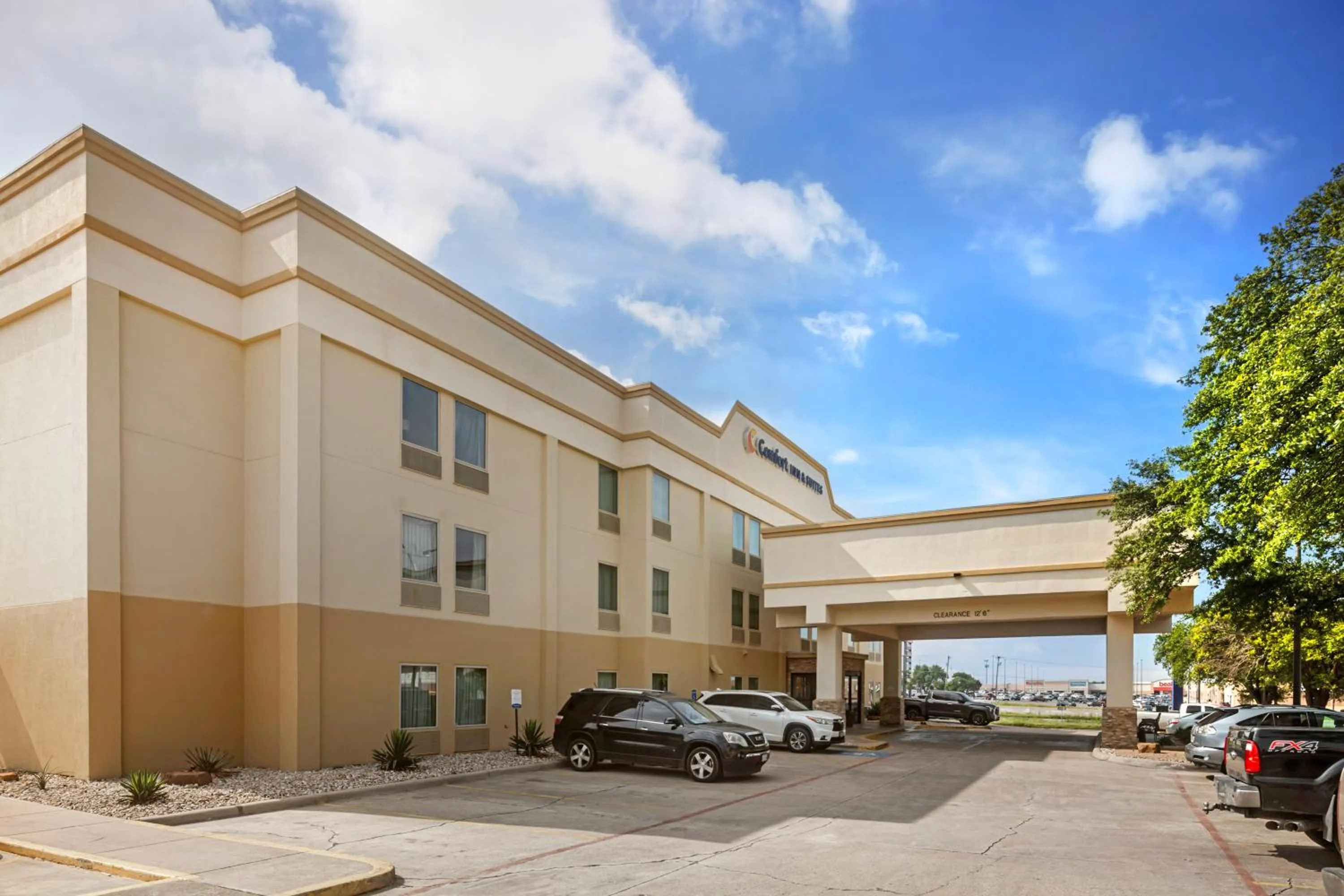 Property building in Comfort Inn & Suites Temple - Medical Center