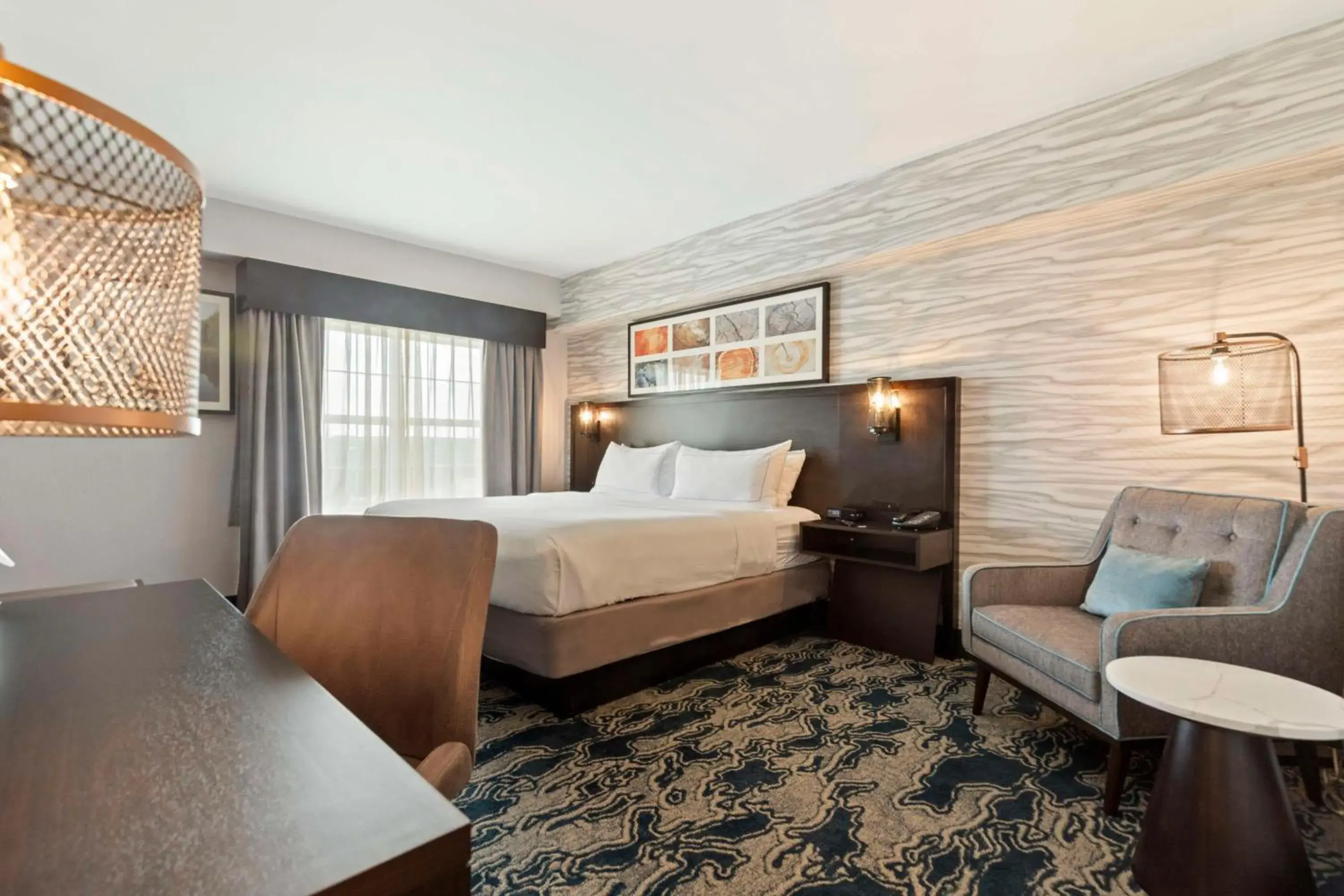 King Room - Hearing Access in Doubletree By Hilton Front Royal Blue Ridge Shadows King Room - Hearing Access in Doubletree By Hilton Front Royal Blue Ridge Shadows