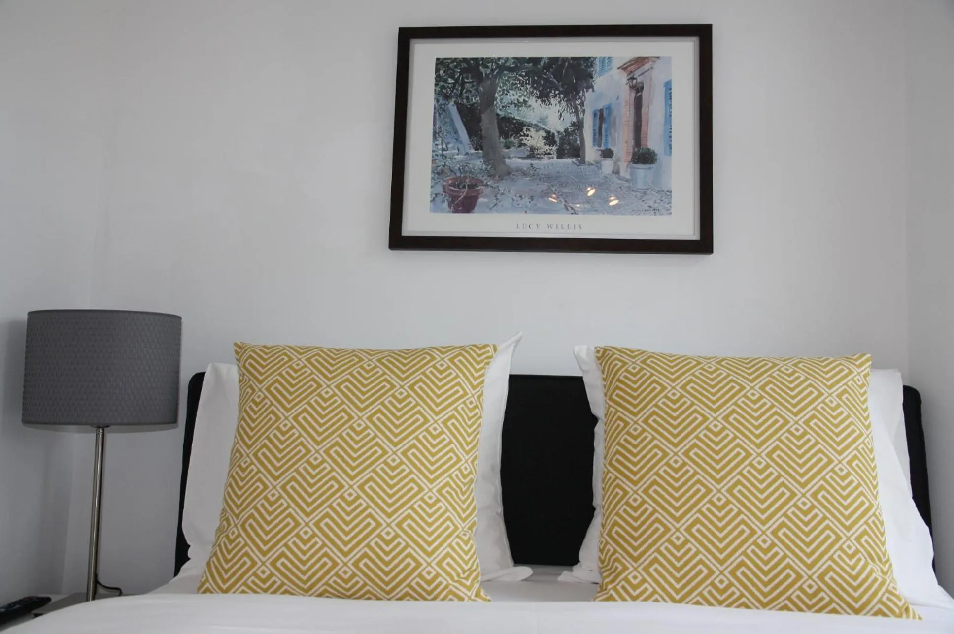 Decorative detail, Bed in Bridge Inn