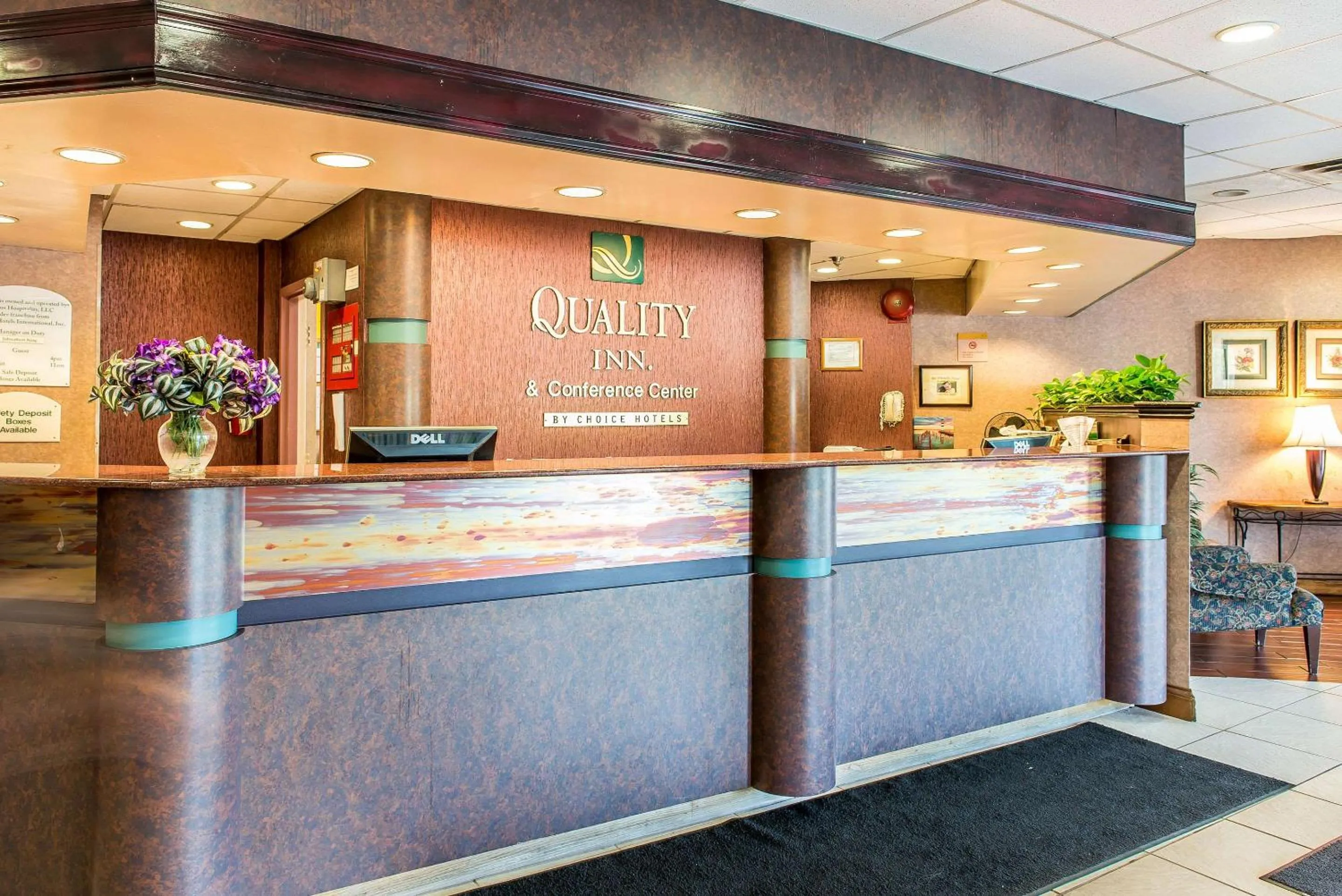 Lobby or reception in Quality Inn and Conference Center