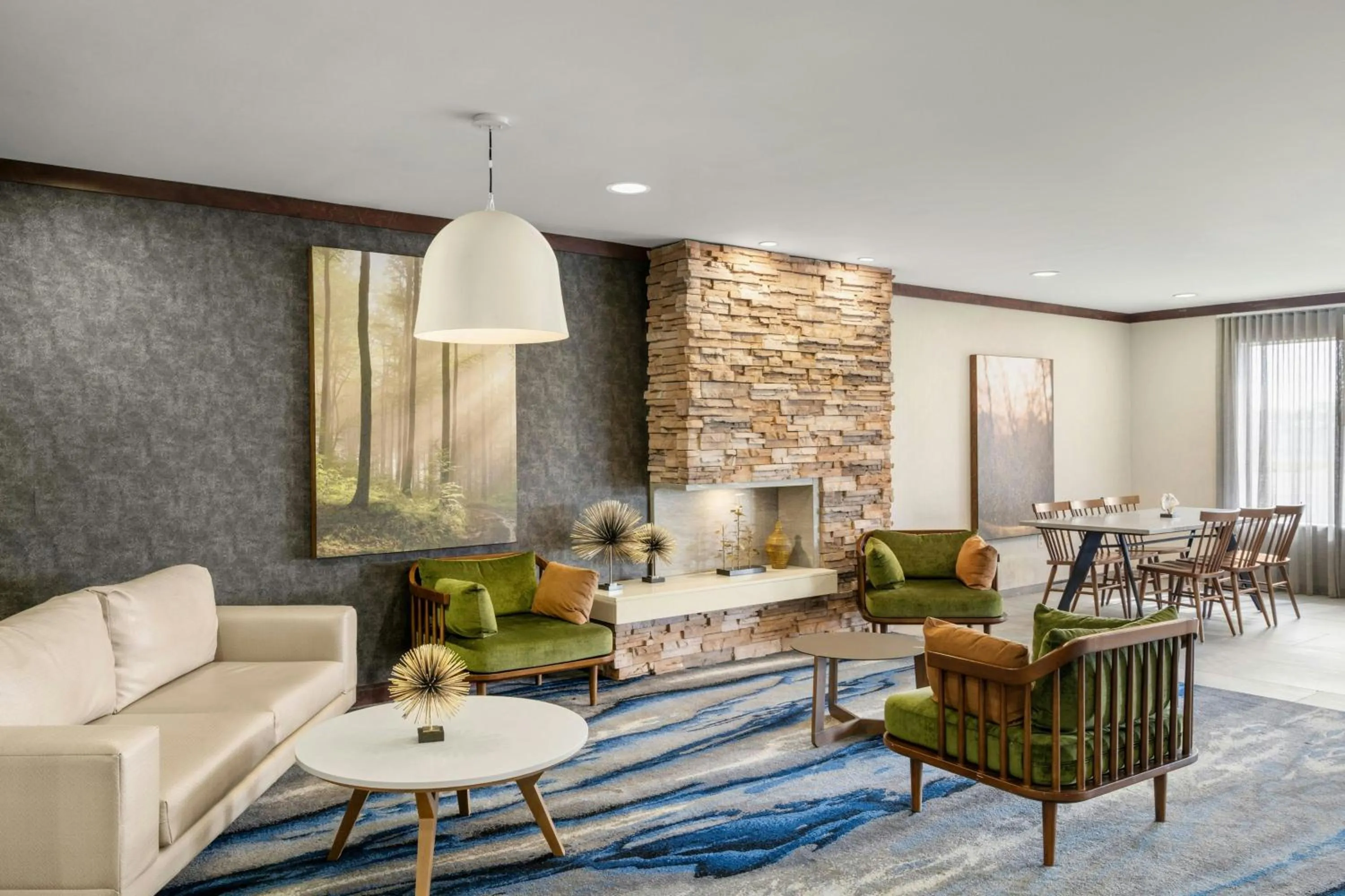 Lobby or reception in Fairfield Inn and Suites by Marriott Marion