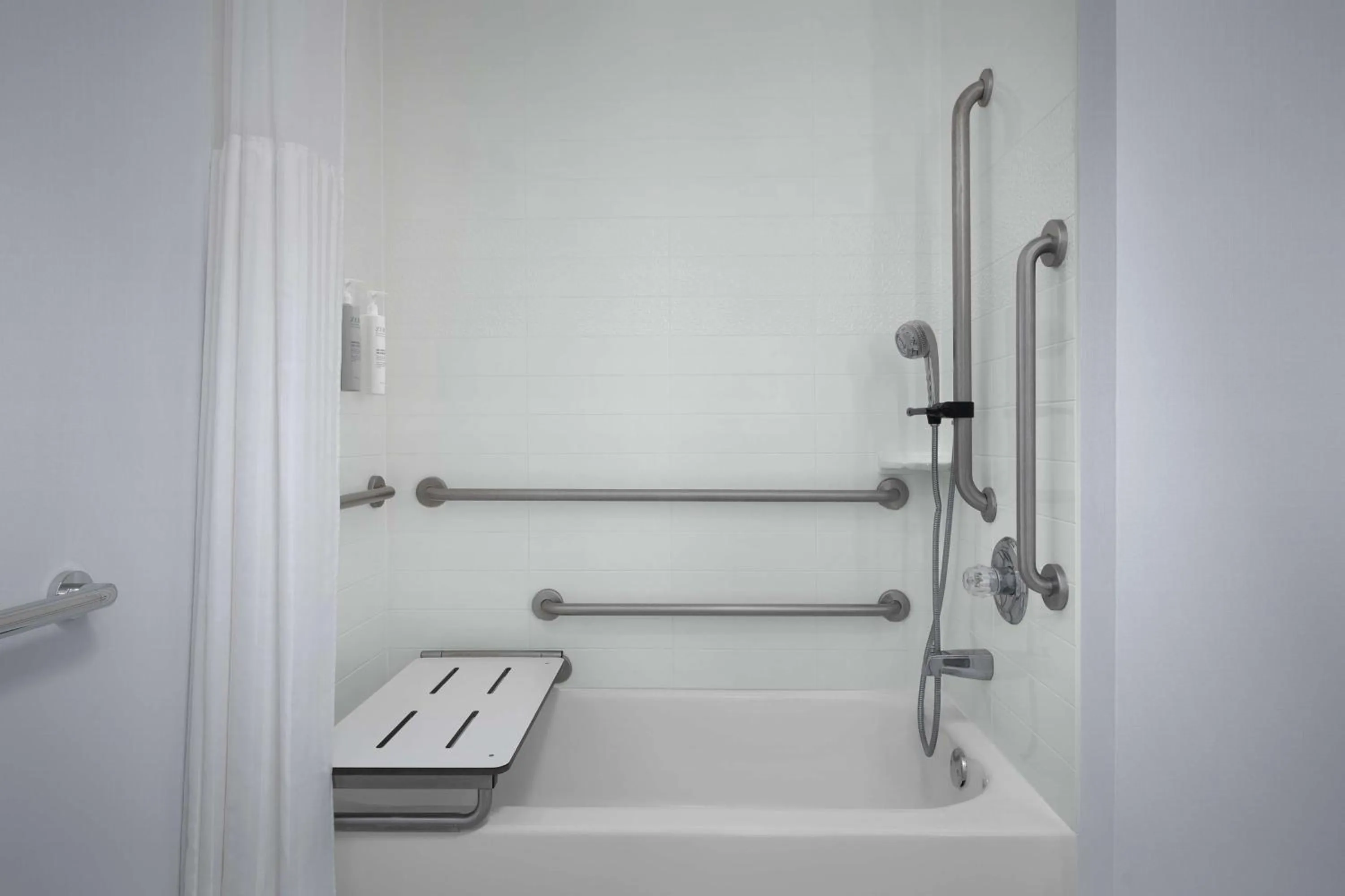 Bathroom in Hilton Garden Inn West Lafayette Wabash Landing