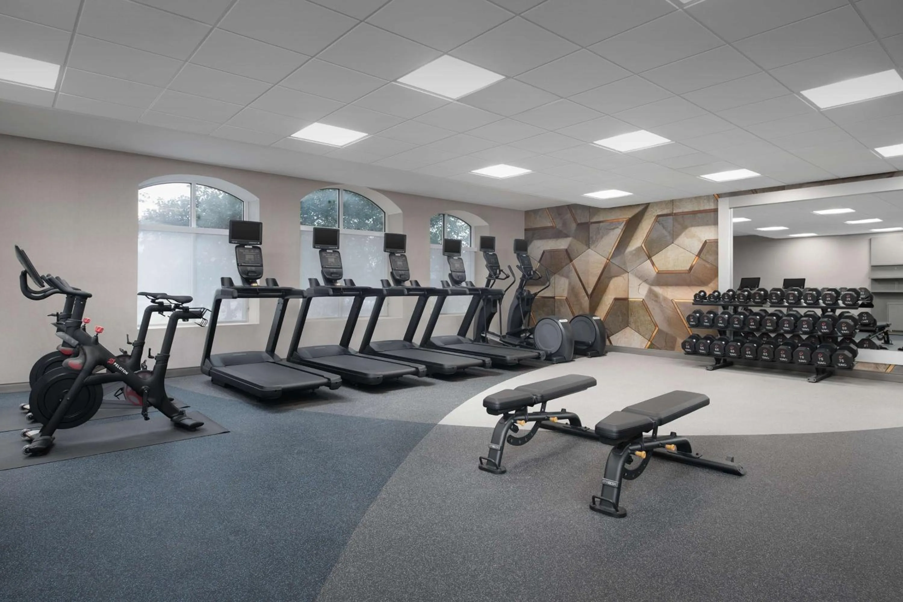 Fitness centre/facilities in Hilton Garden Inn West Lafayette Wabash Landing
