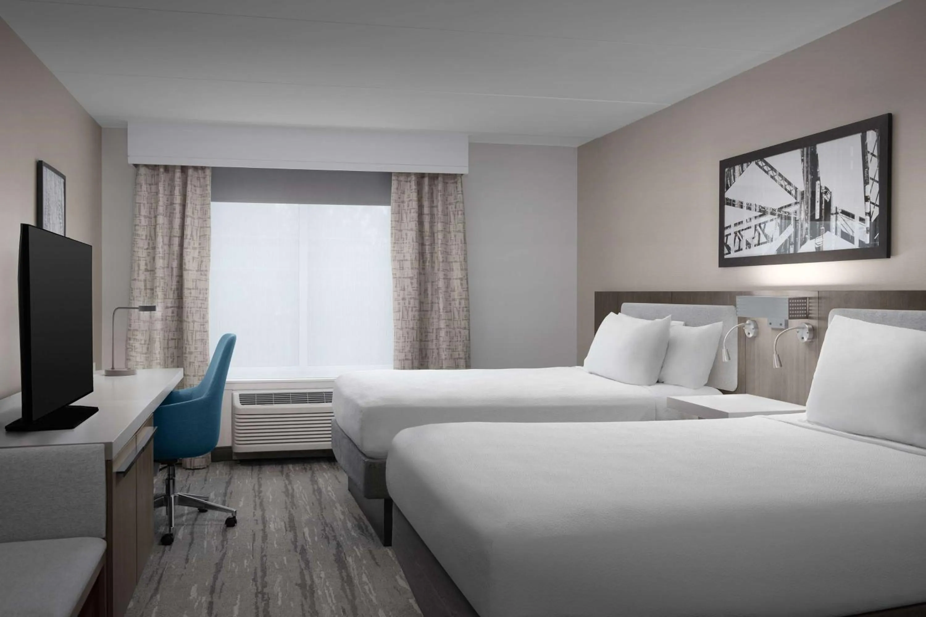 Bedroom, Bed in Hilton Garden Inn West Lafayette Wabash Landing