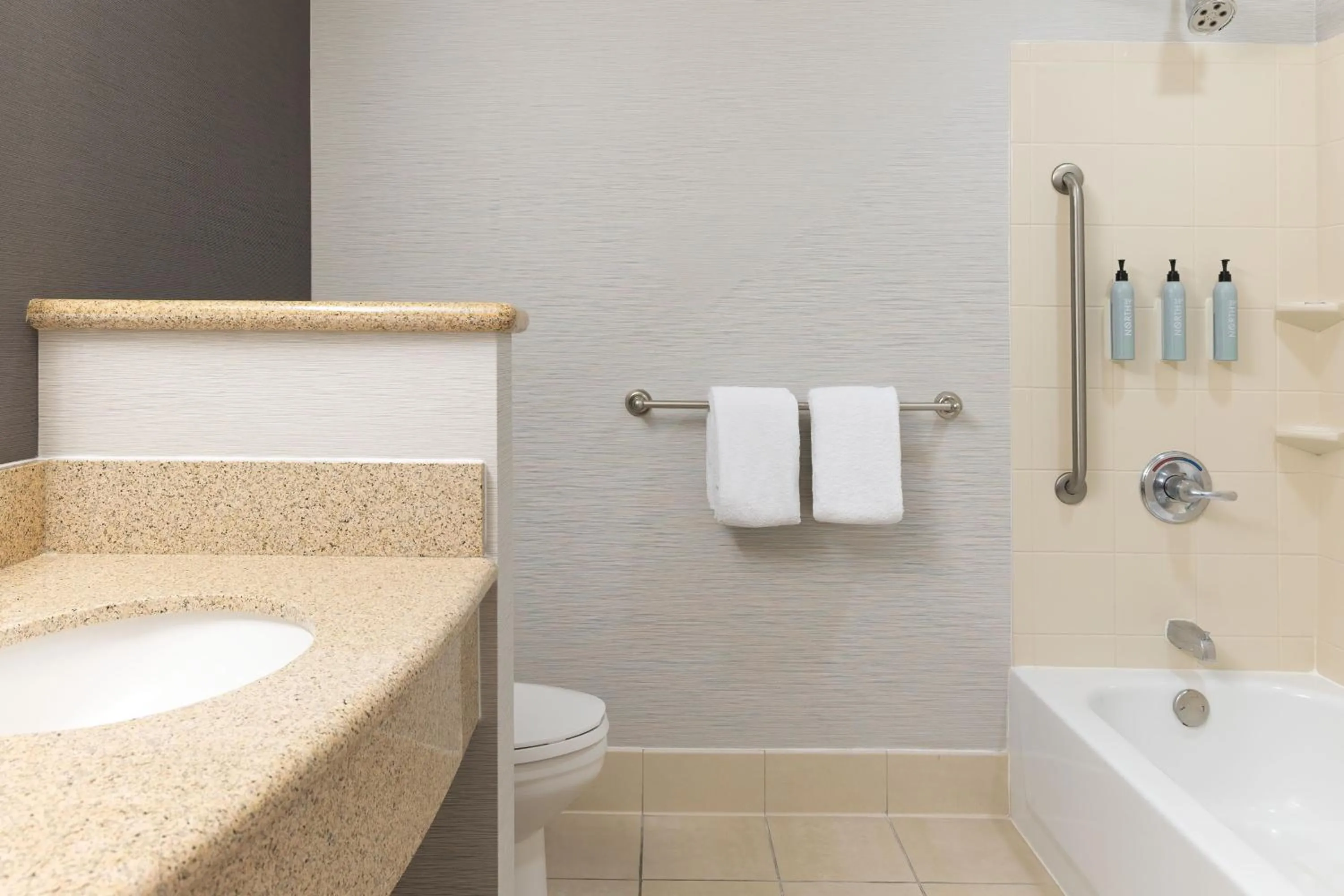 Photo of the whole room in Courtyard by Marriott Ontario Rancho Cucamonga