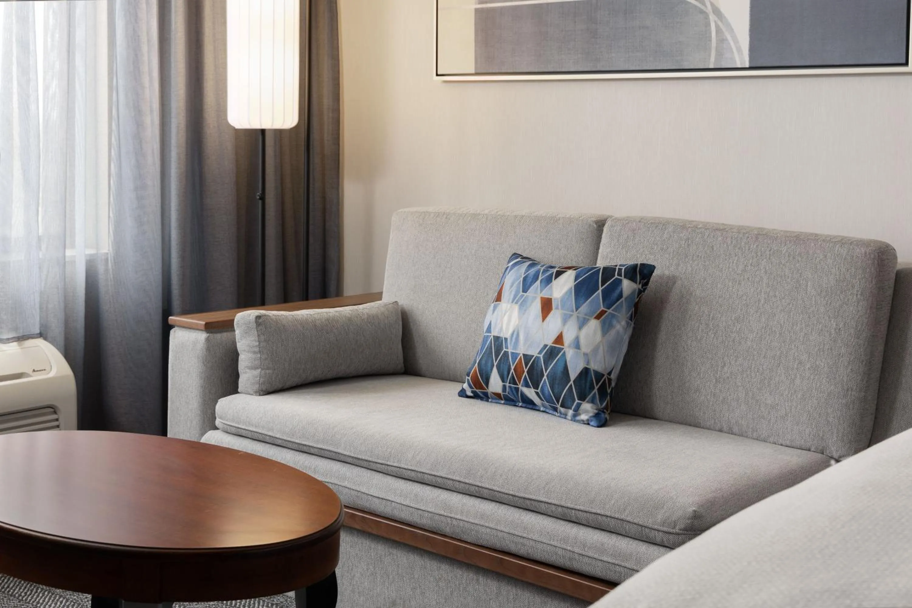 Photo of the whole room in Courtyard by Marriott Ontario Rancho Cucamonga