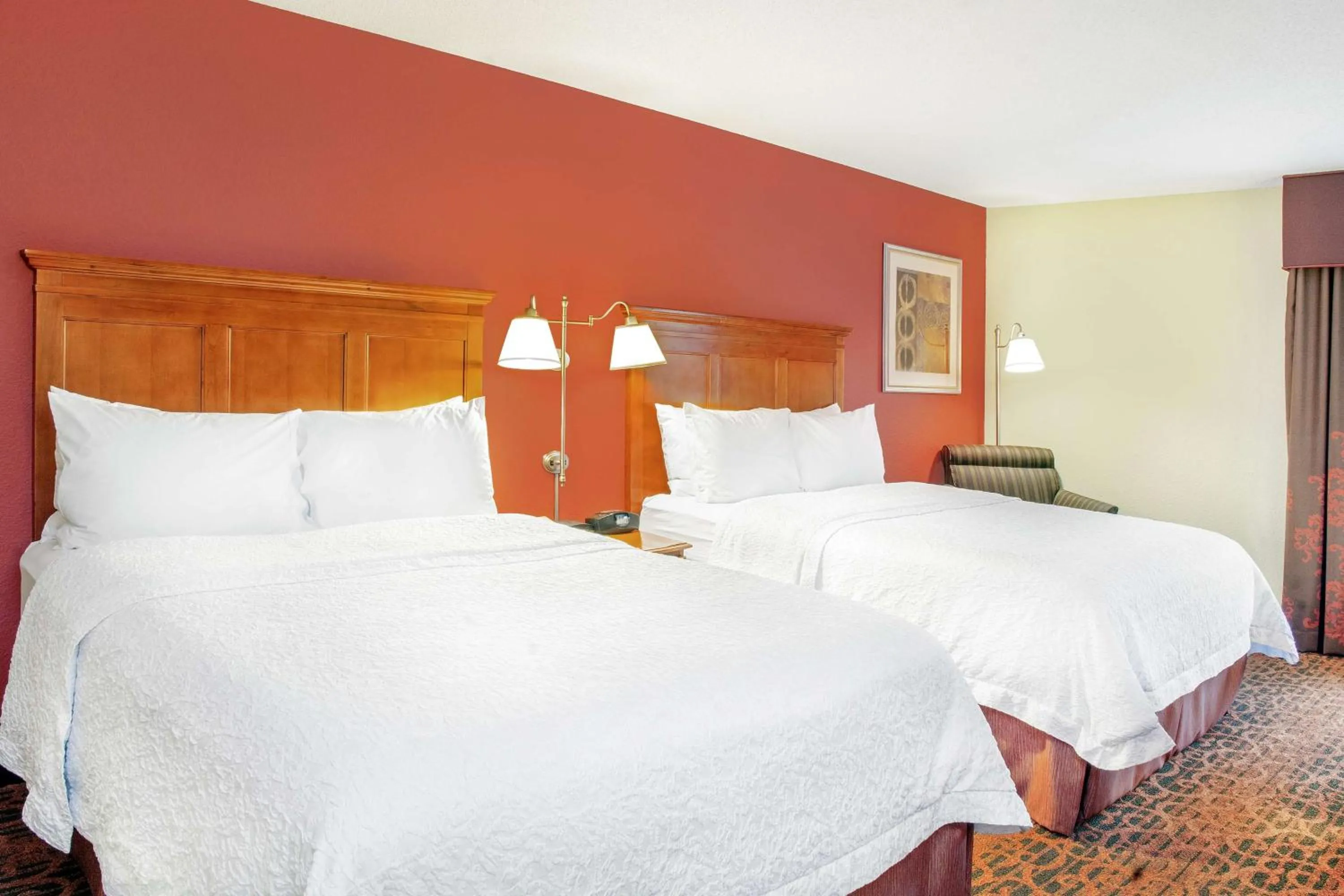 Bed in Hampton Inn Merrillville