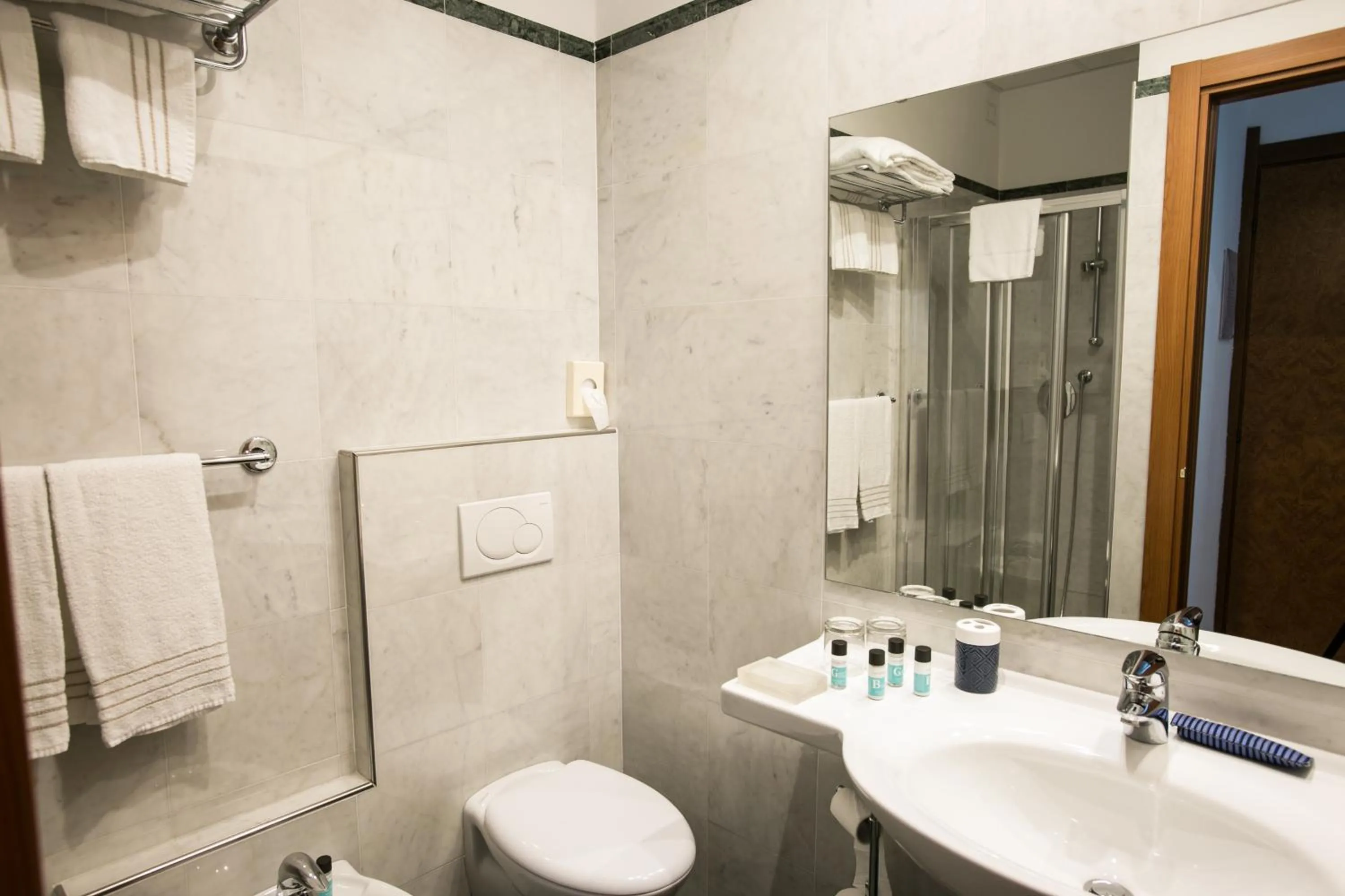 Bathroom in Hotel Arc En Ciel