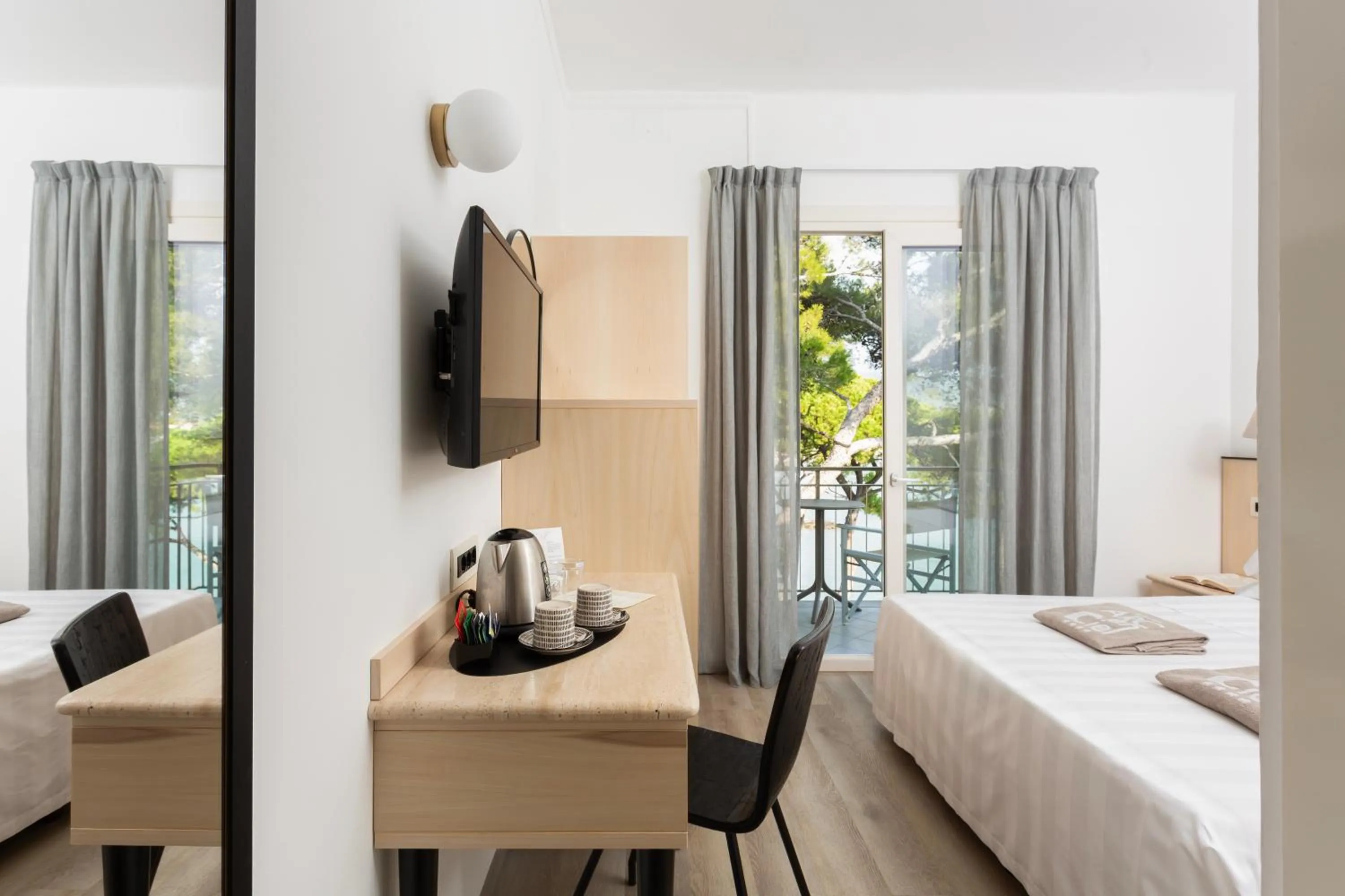 Bed in Hotel Arc En Ciel