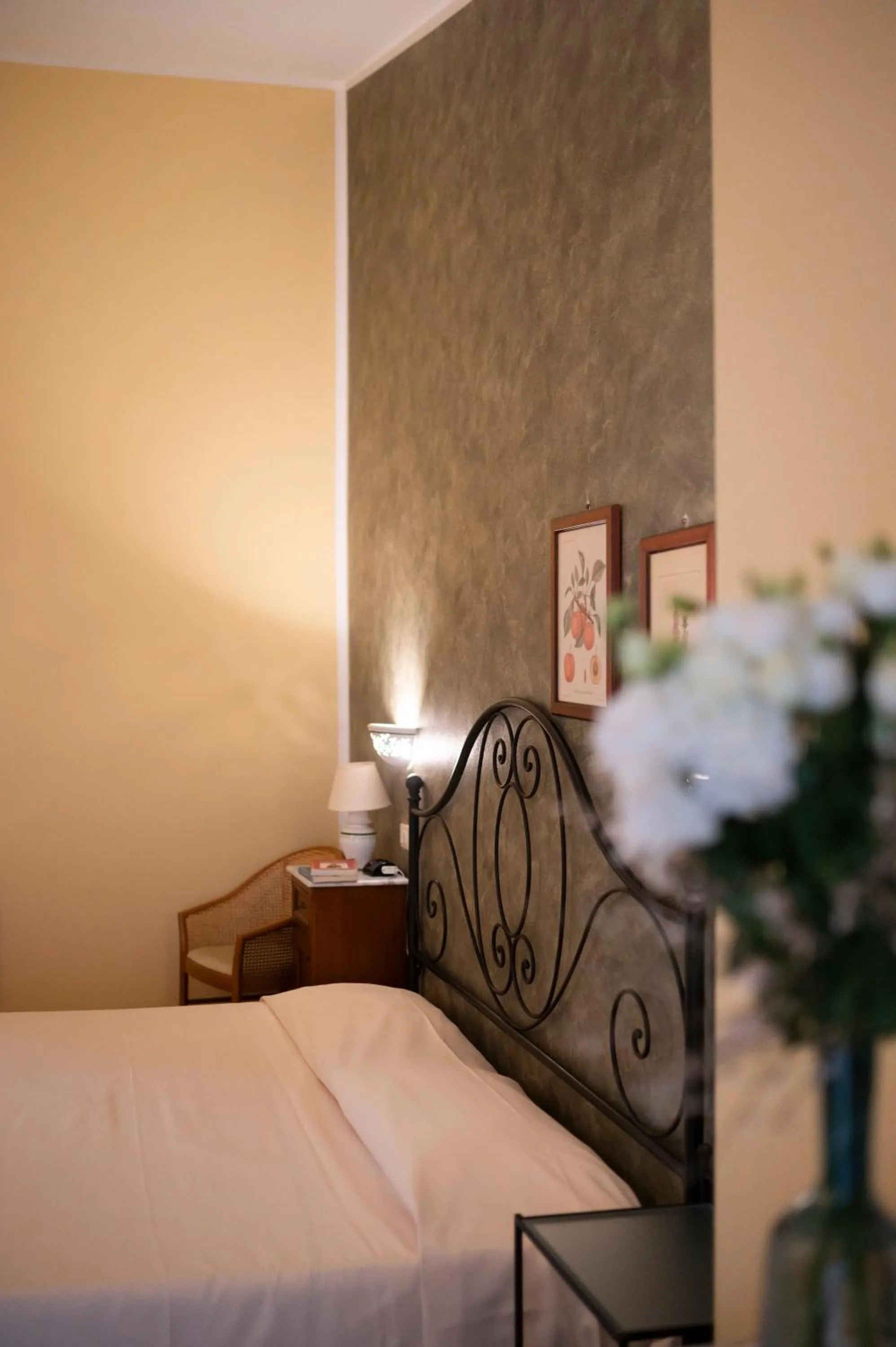 Bed in Antico Casale Di Scansano Resort