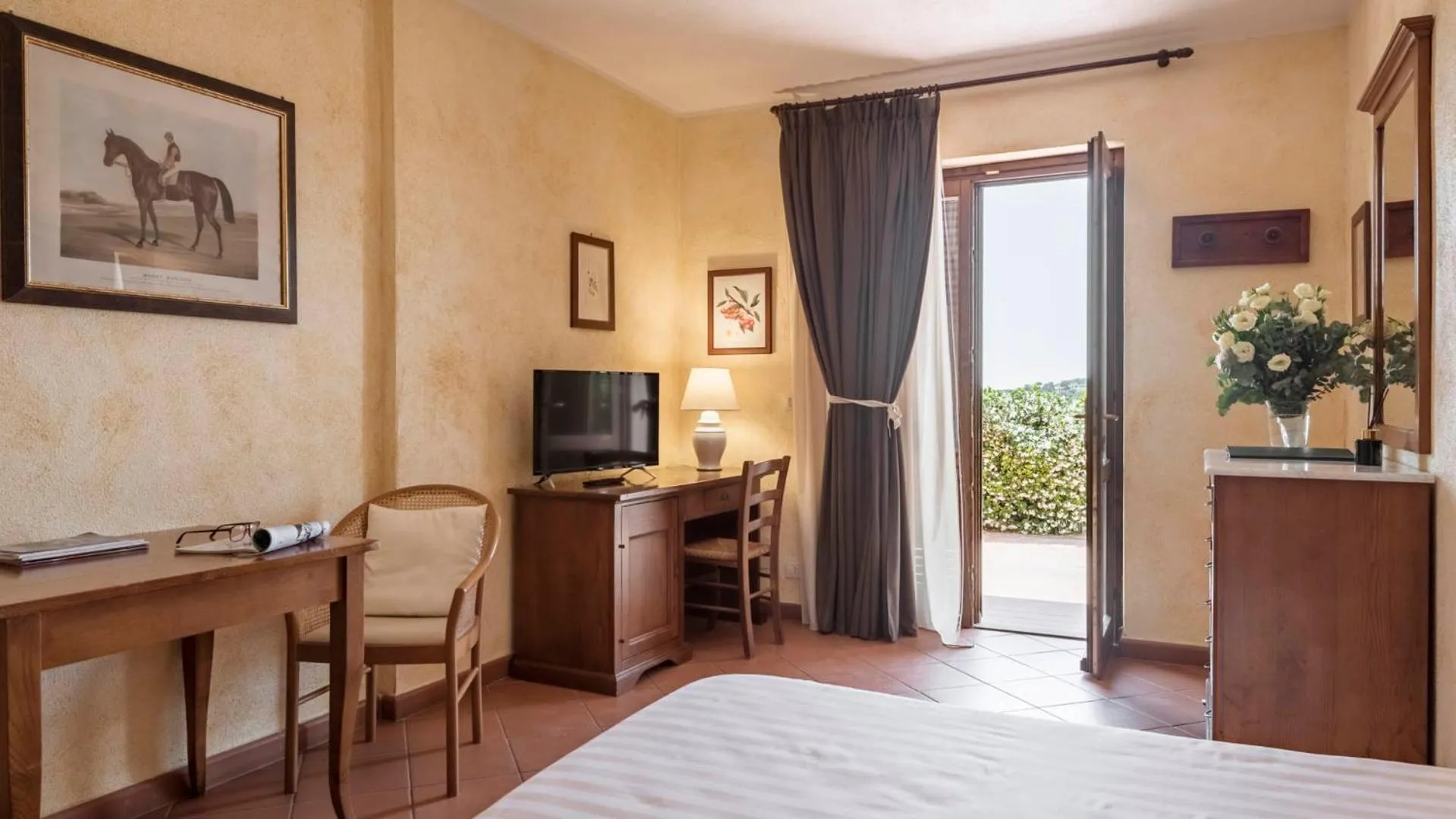 Bed in Antico Casale Di Scansano Resort