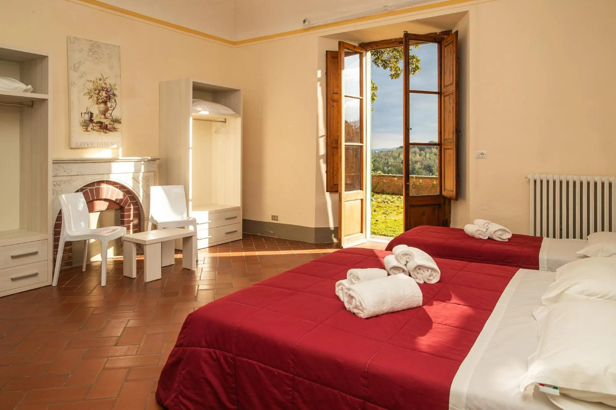 Bedroom, Bed in hu Norcenni Girasole village