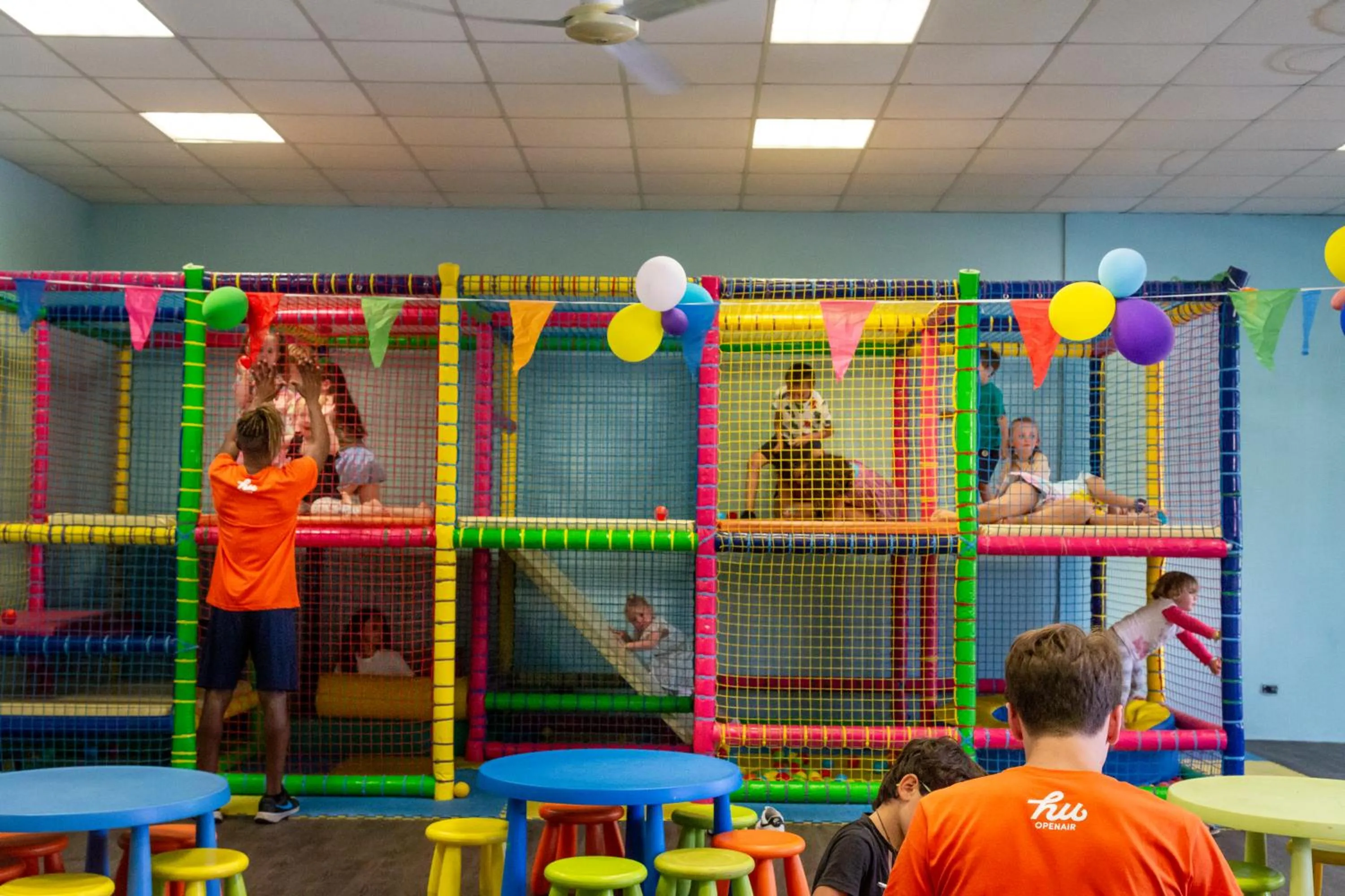 hu Norcenni Girasole village