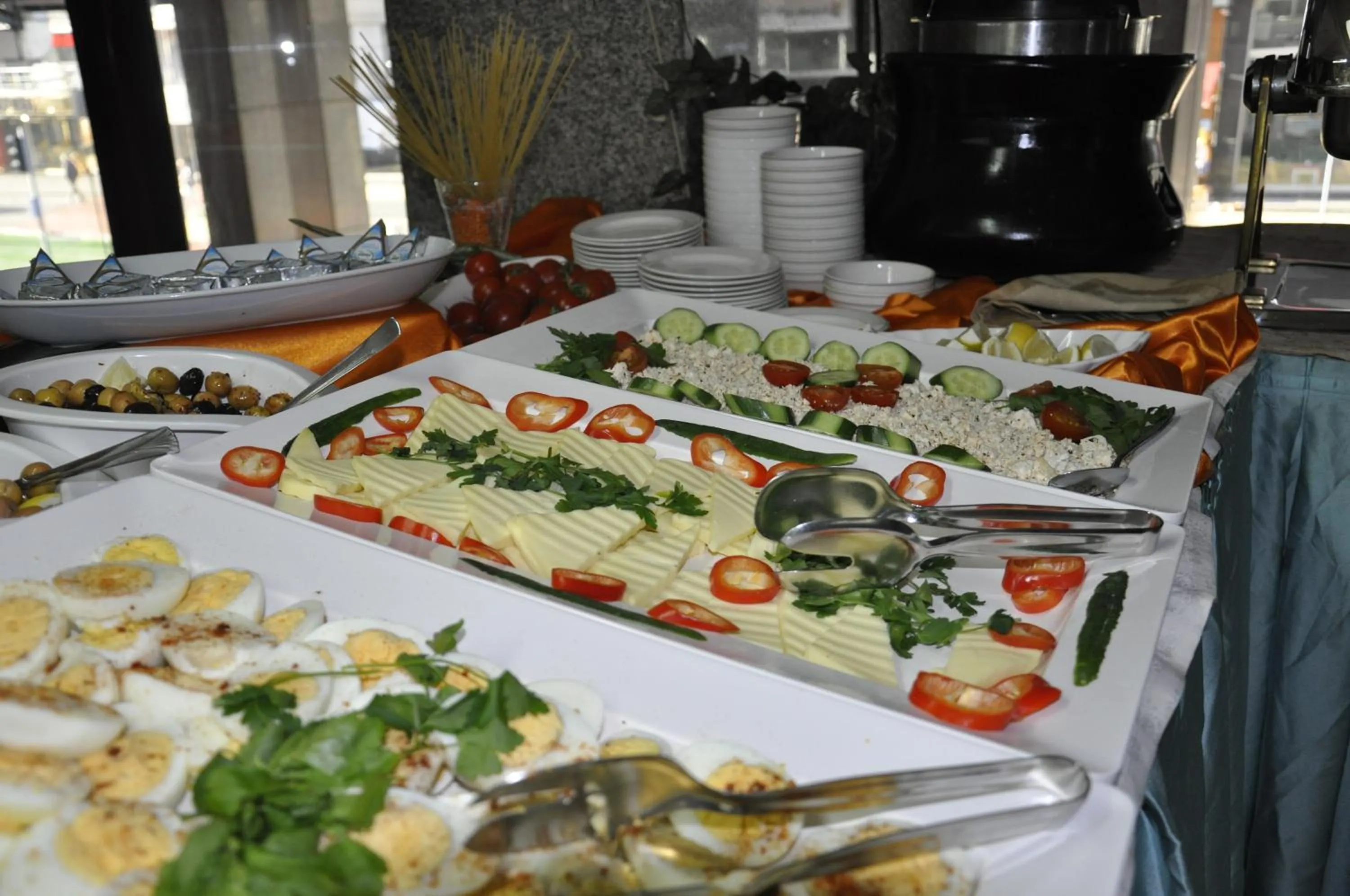 Buffet breakfast in Kayalar Hotel