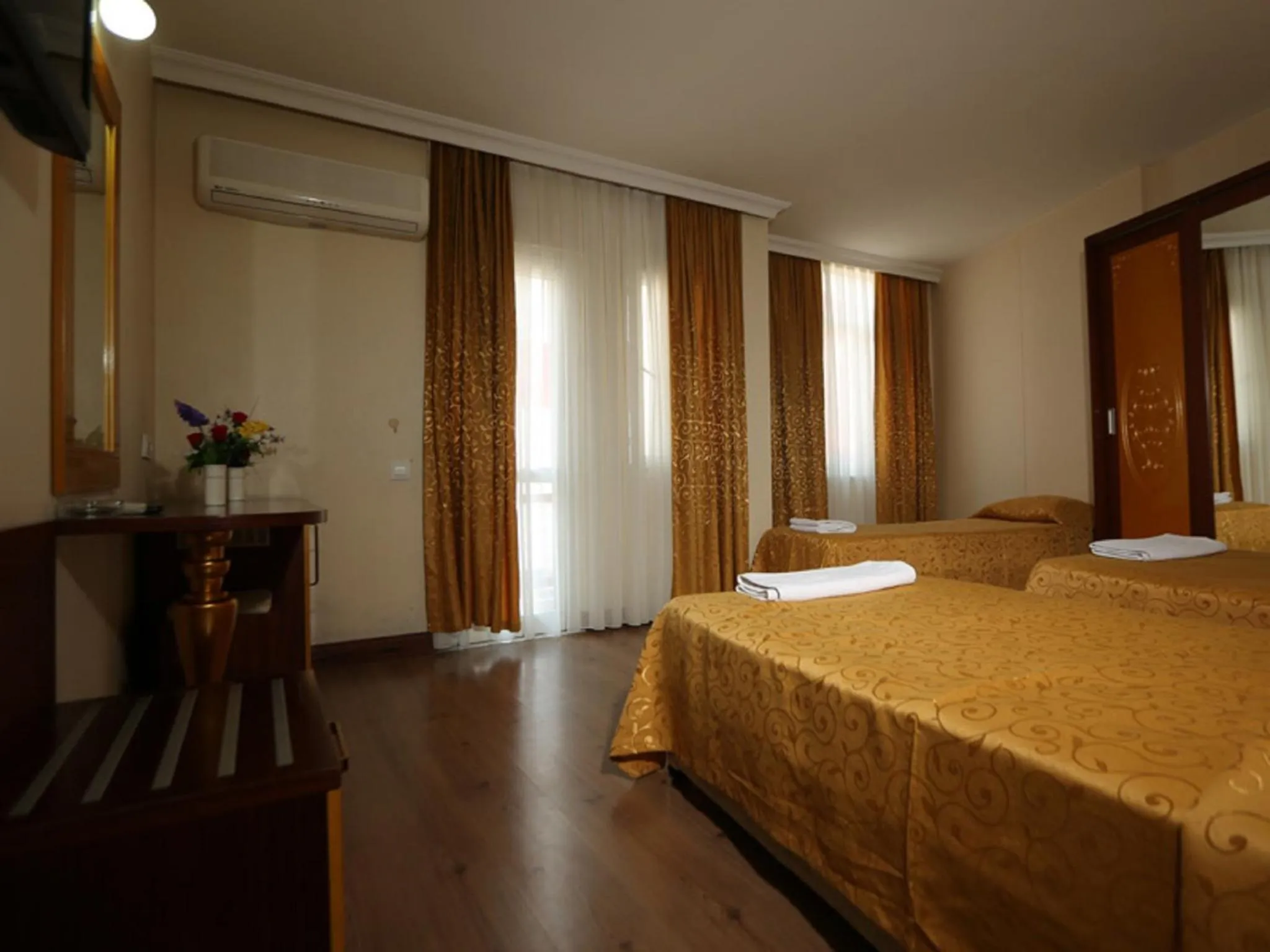 Bed in Kayalar Hotel