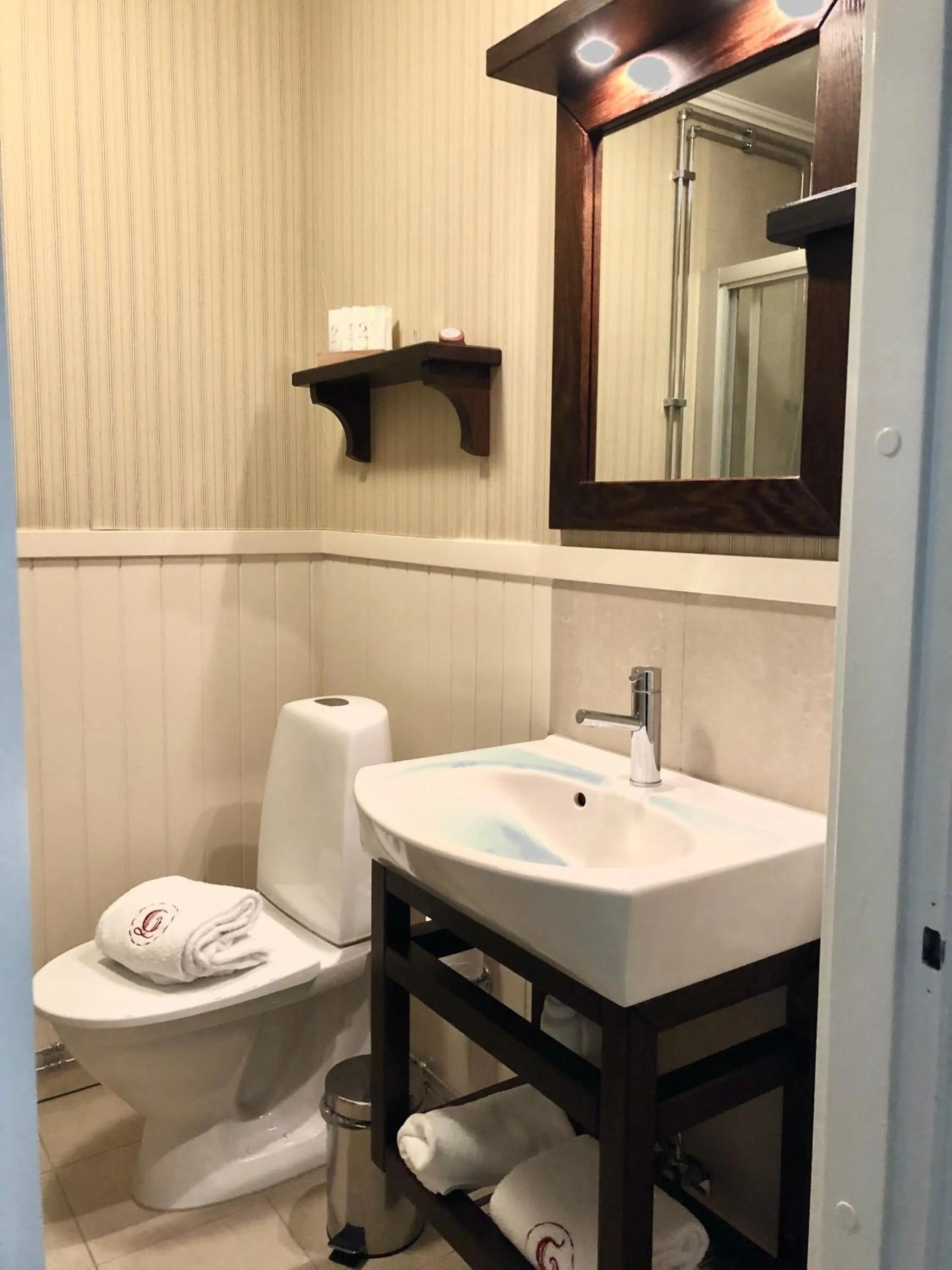 Shower in Gammelgården