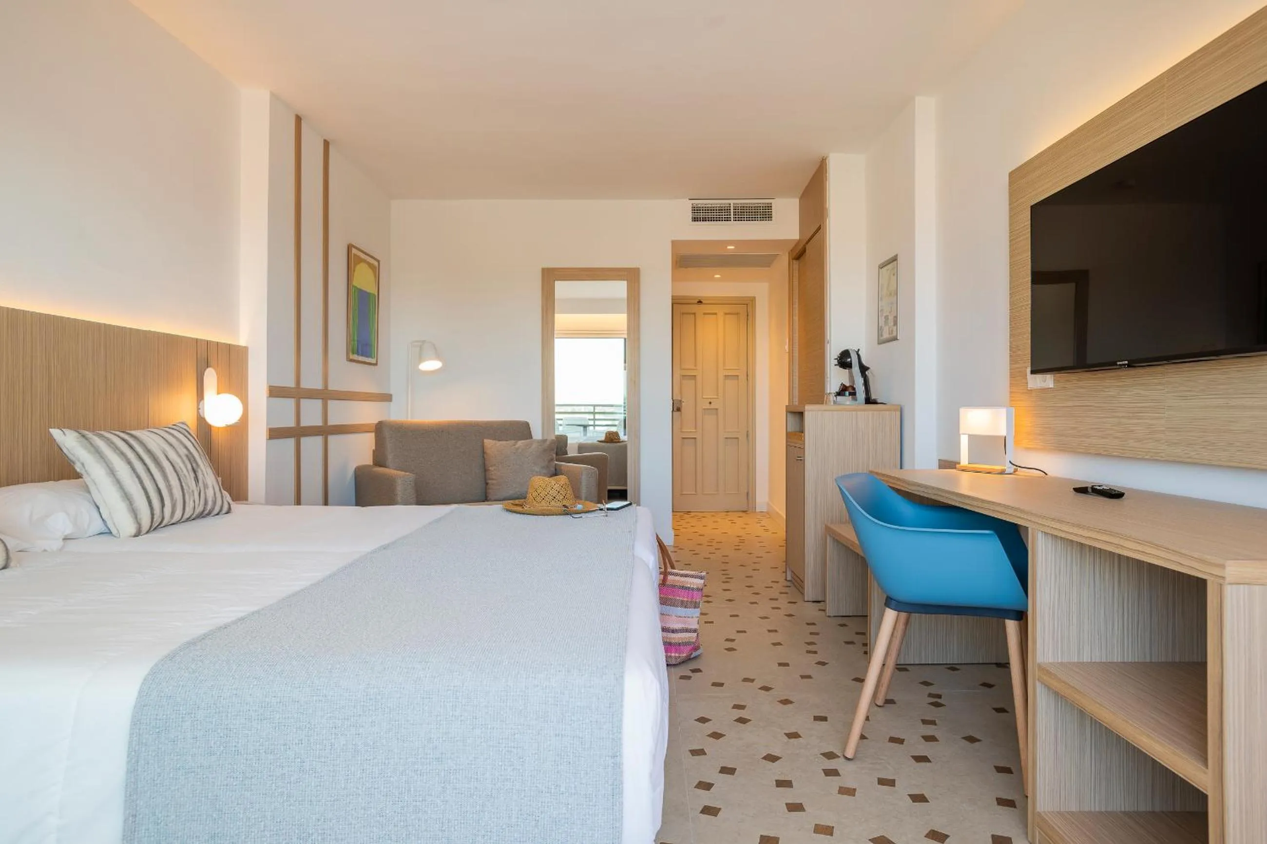 Bed in Sol de Alcudia Apartamentos