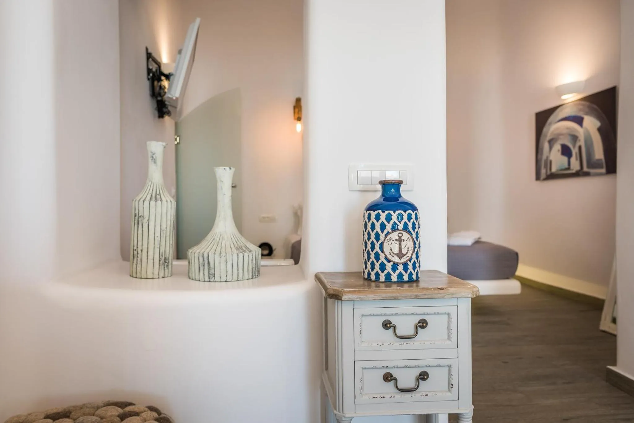 Decorative detail in Angel Luxury Suites