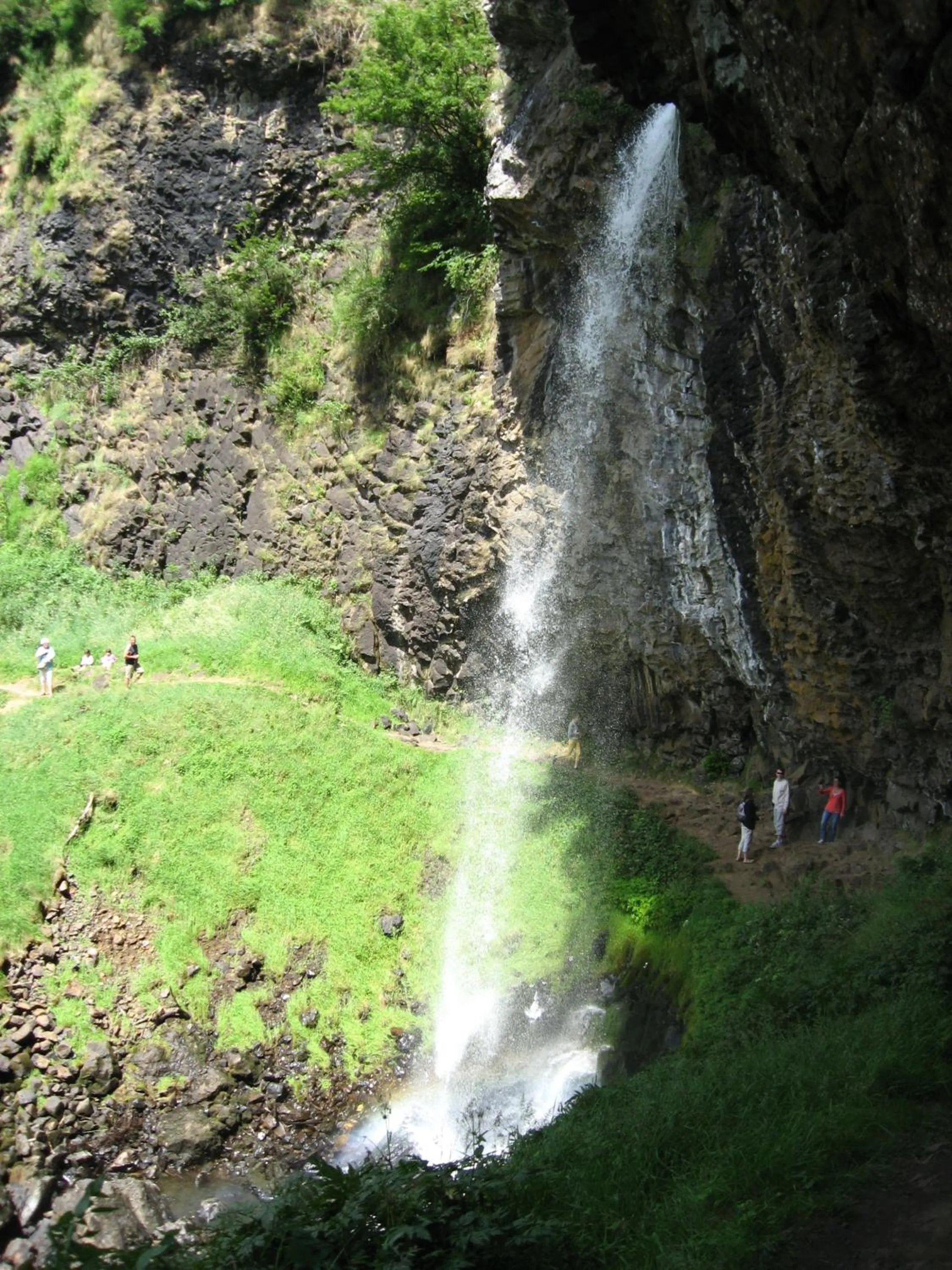 Hiking, Natural Landscape in Auv'hôtel