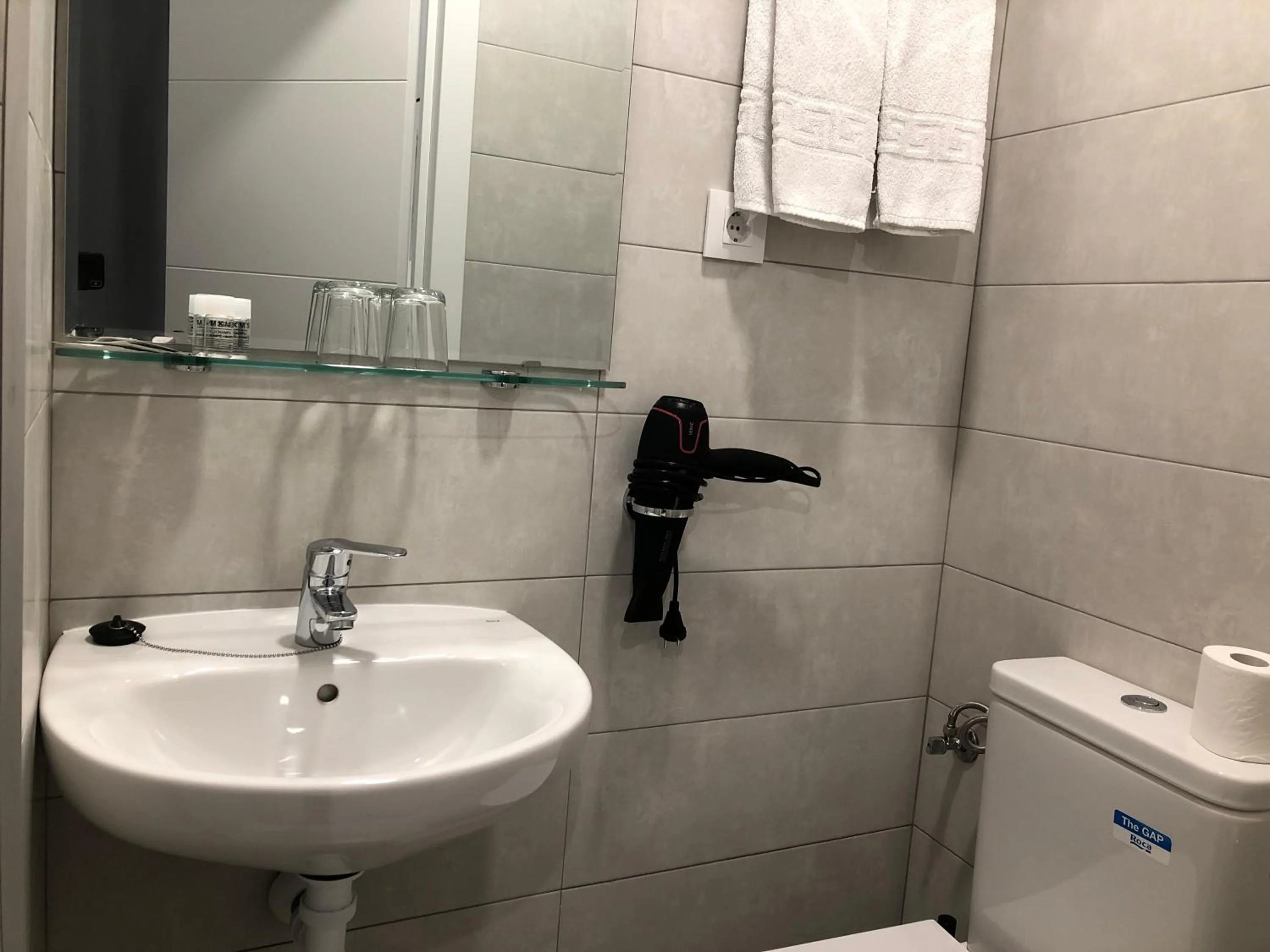 Toilet in Hostal Rías Bajas