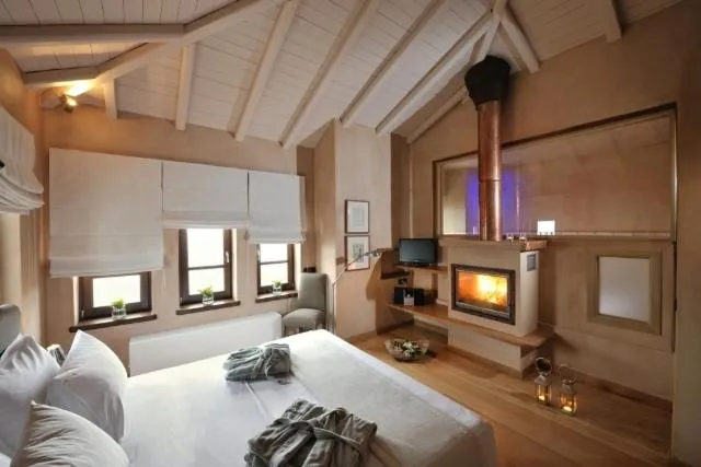 Day, Bed in Valeni Boutique Hotel & Spa