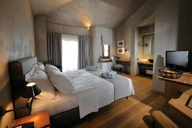 Day, Bed in Valeni Boutique Hotel & Spa
