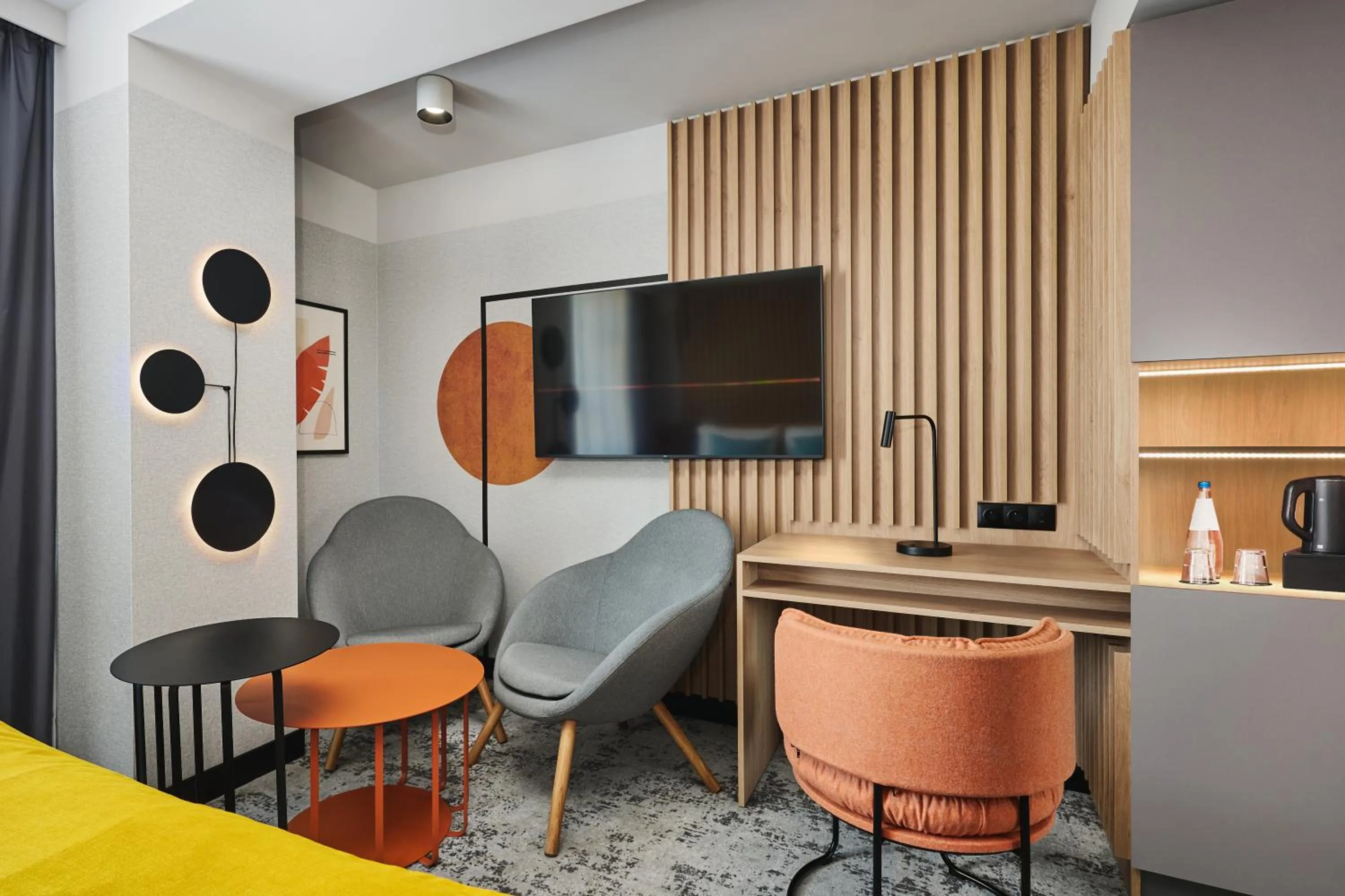 Photo of the whole room in voco Katowice by IHG